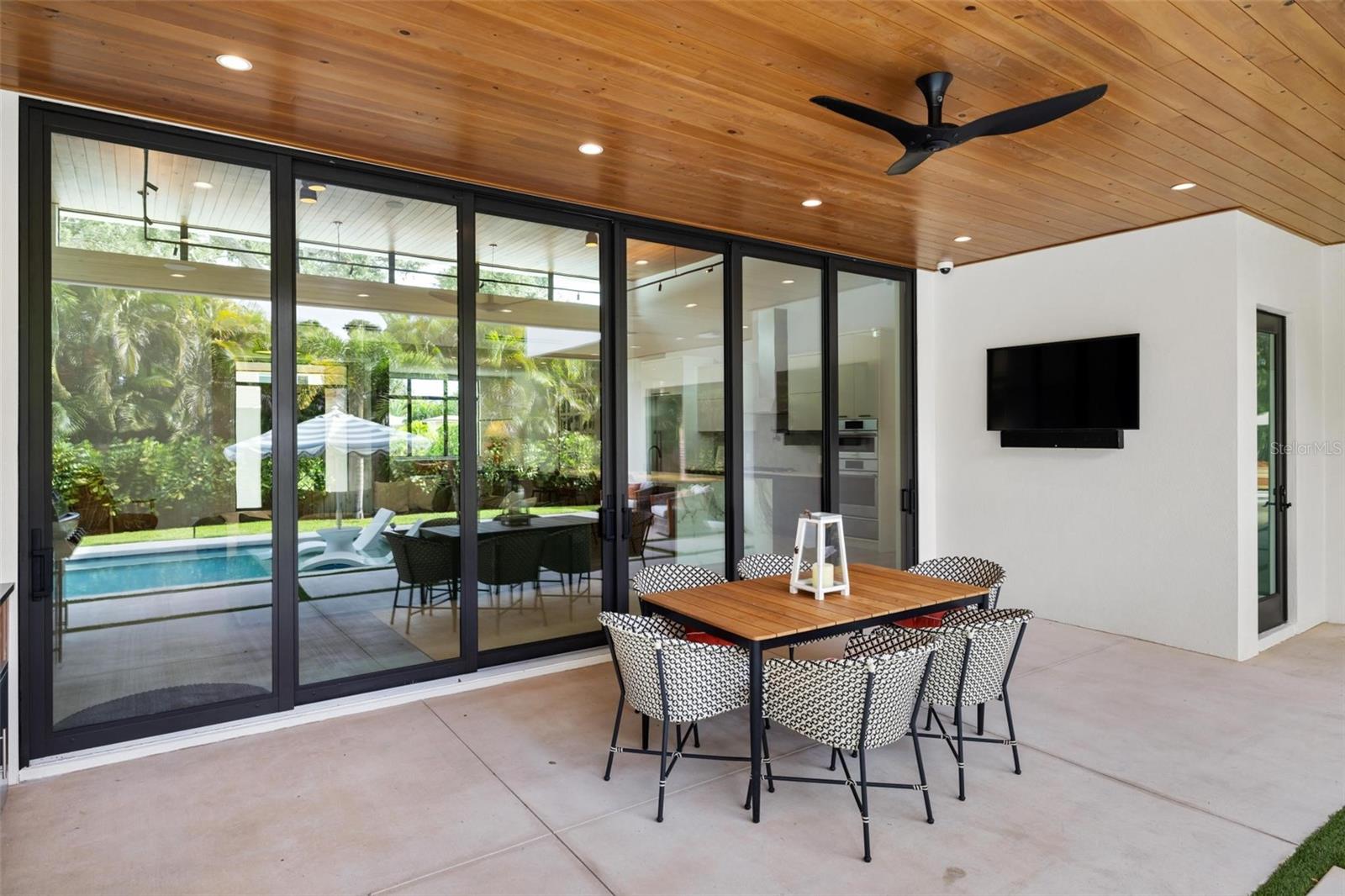 A4664056 Property Photo