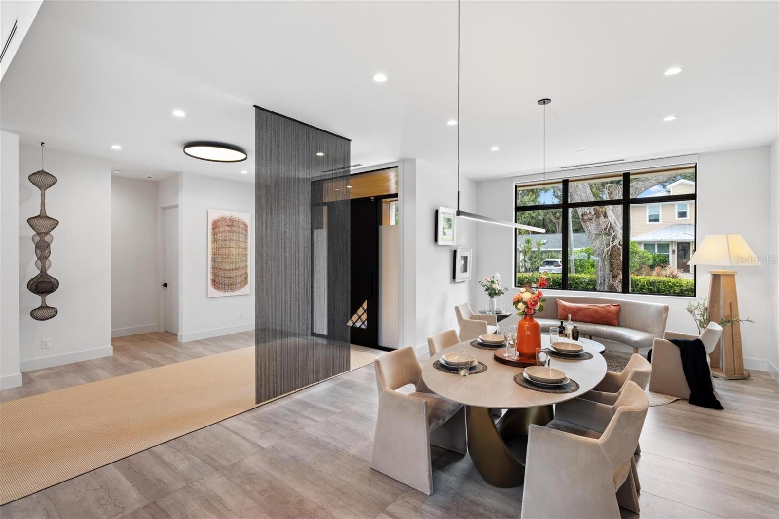 A4664056 Property Photo
