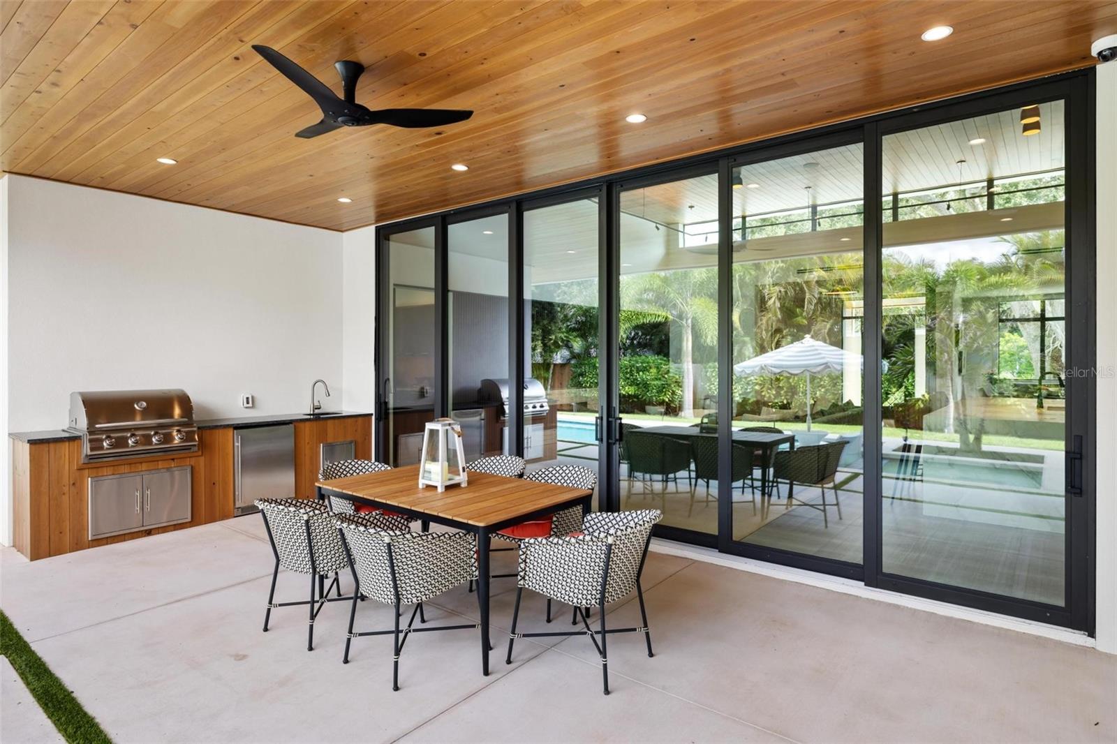 A4664056 Property Photo
