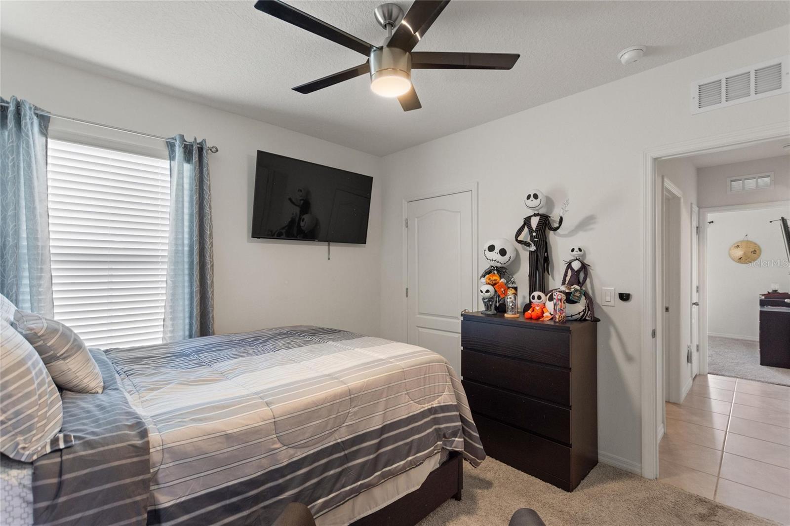 2769 GRAND CENTRAL AVE, TAVARES, FL, 32778