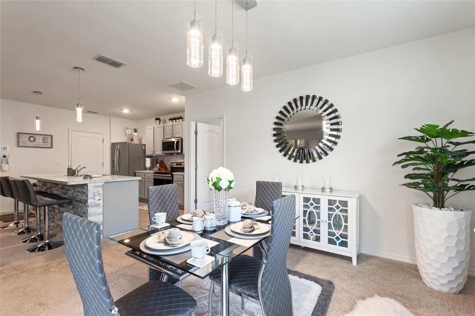 2769 GRAND CENTRAL AVE, TAVARES, FL, 32778