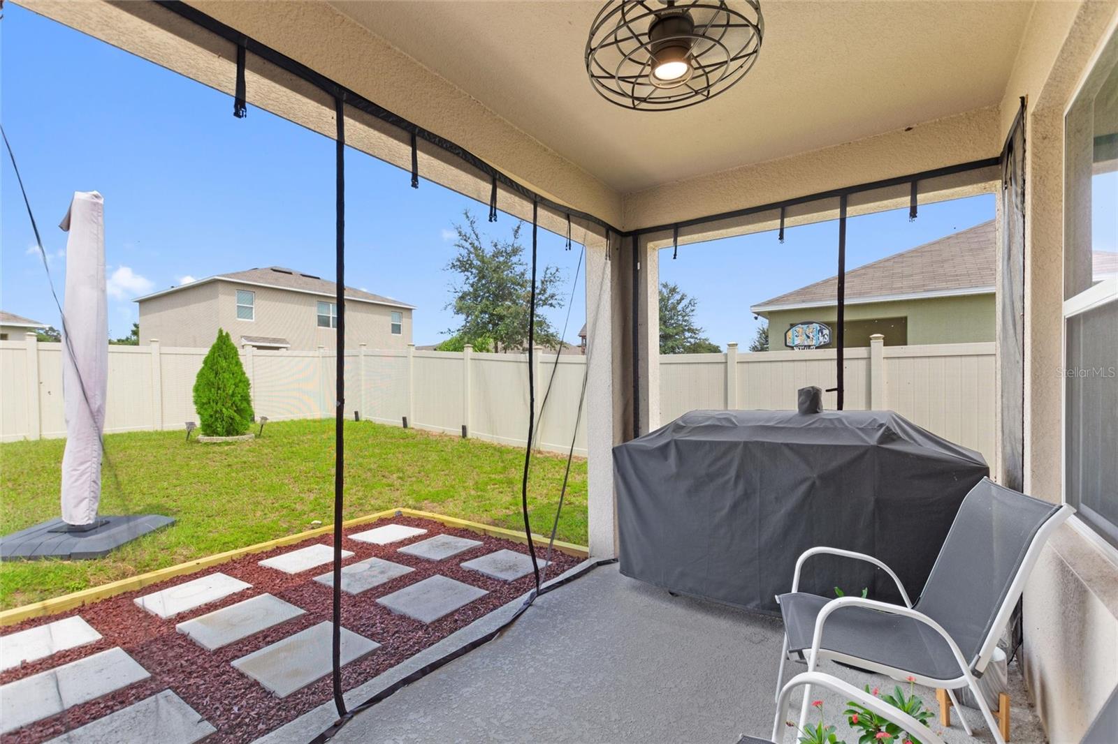 2769 GRAND CENTRAL AVE, TAVARES, FL, 32778