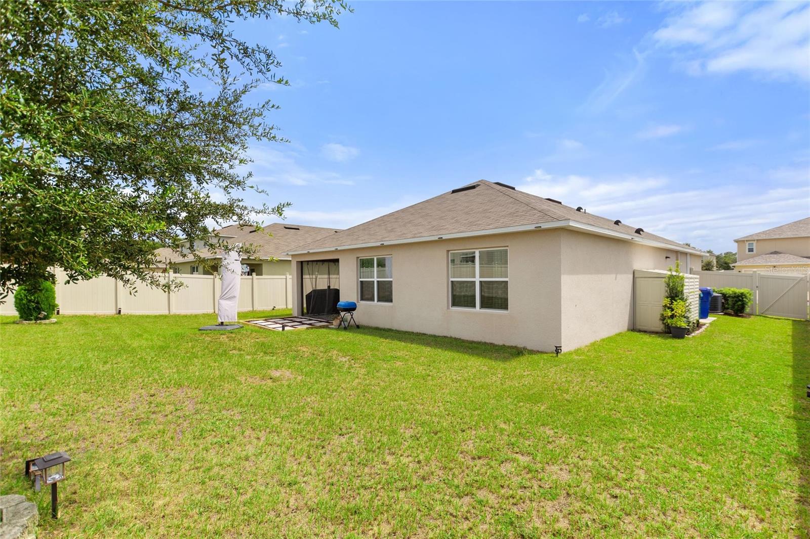 2769 GRAND CENTRAL AVE, TAVARES, FL, 32778