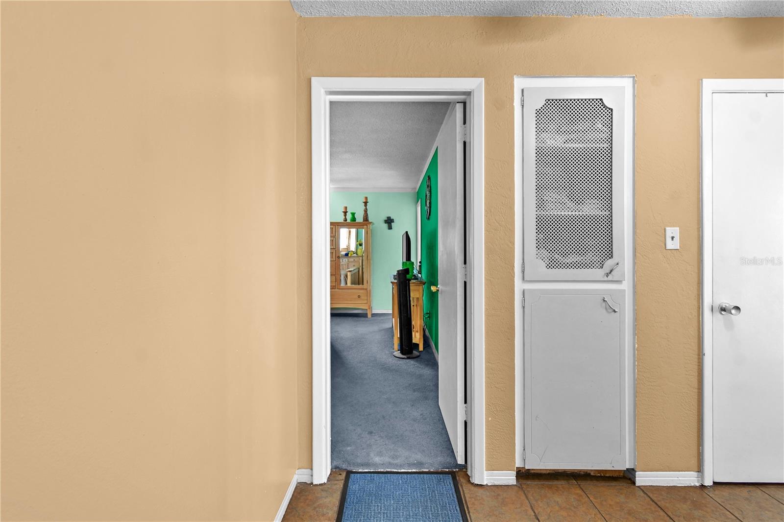 2670 PINELLAS POINT DR S, ST PETERSBURG, FL, 33712