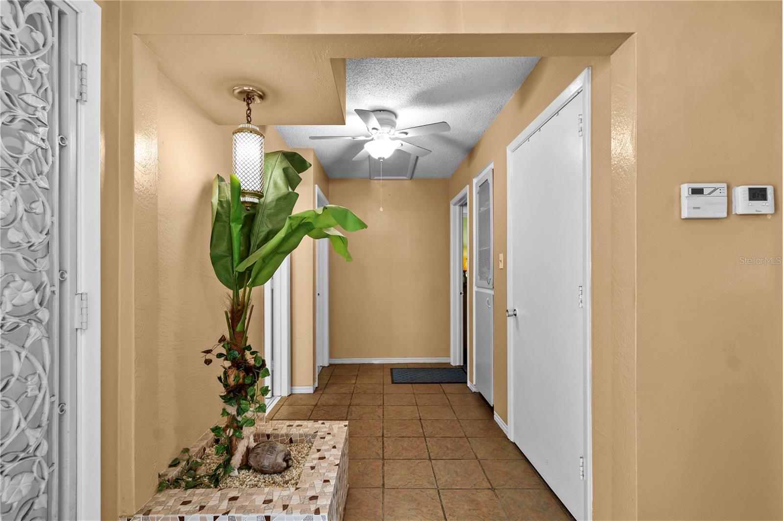 2670 PINELLAS POINT DR S, ST PETERSBURG, FL, 33712