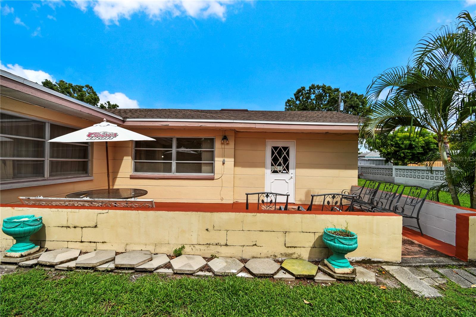 2670 PINELLAS POINT DR S, ST PETERSBURG, FL, 33712