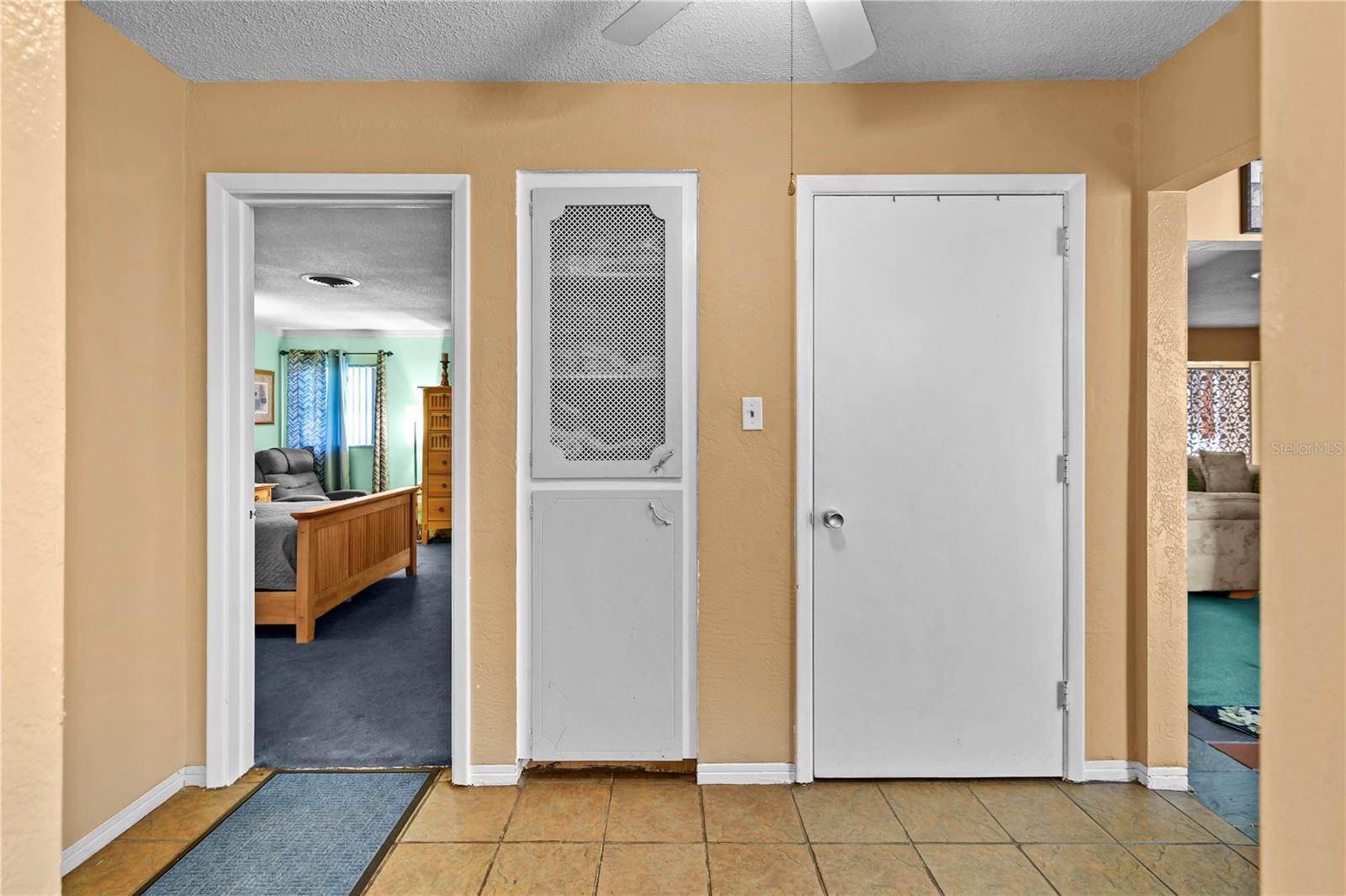 2670 PINELLAS POINT DR S, ST PETERSBURG, FL, 33712