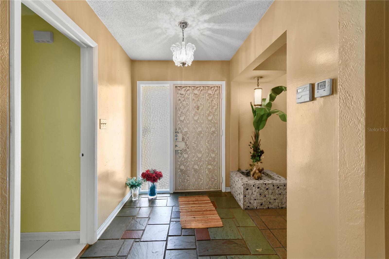 2670 PINELLAS POINT DR S, ST PETERSBURG, FL, 33712