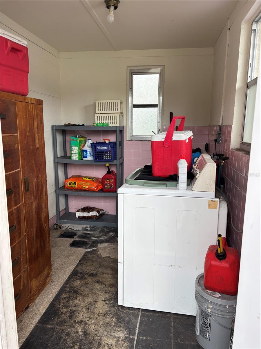 2670 PINELLAS POINT DR S, ST PETERSBURG, FL, 33712