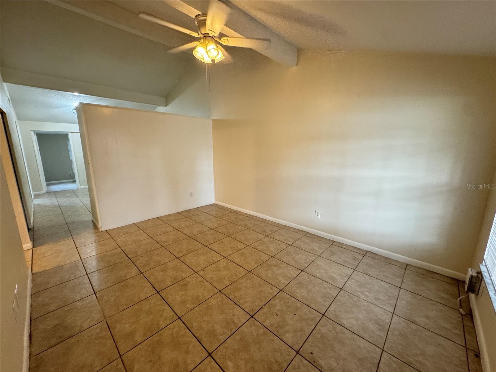 8508 PINEHURST DR, TAMPA, FL, 33615