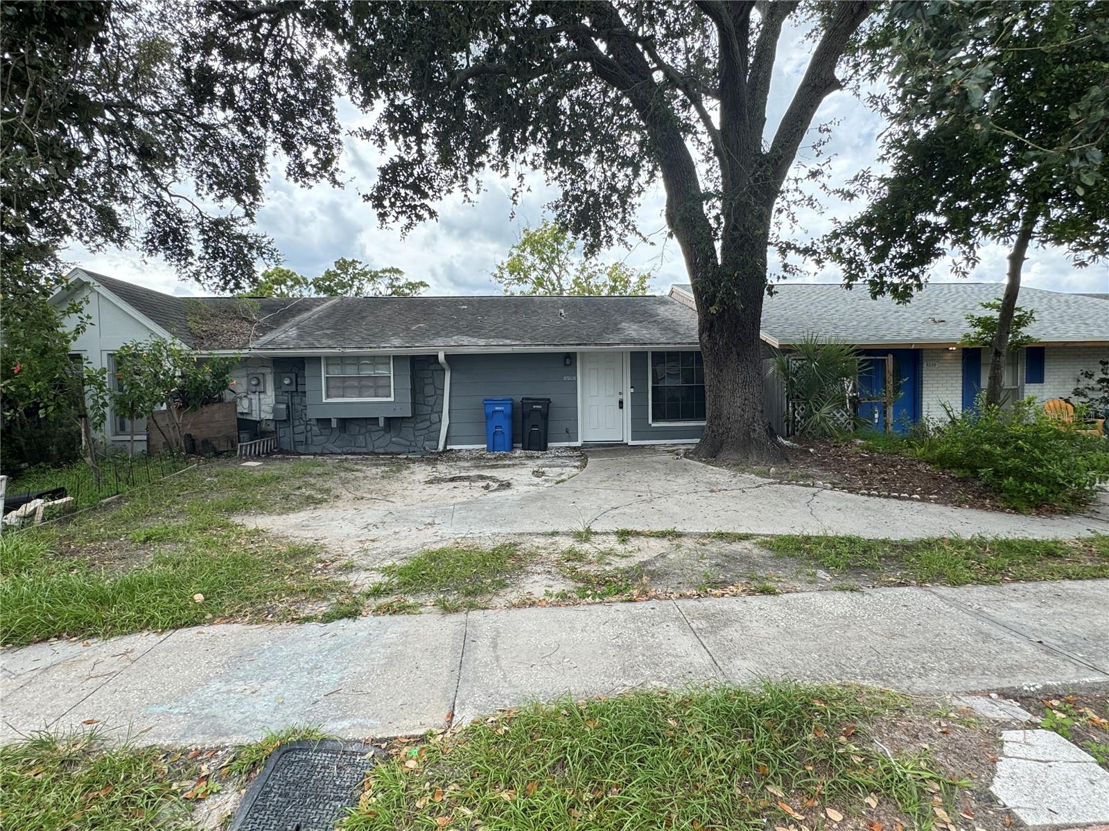 8508 PINEHURST DR, TAMPA, FL, 33615