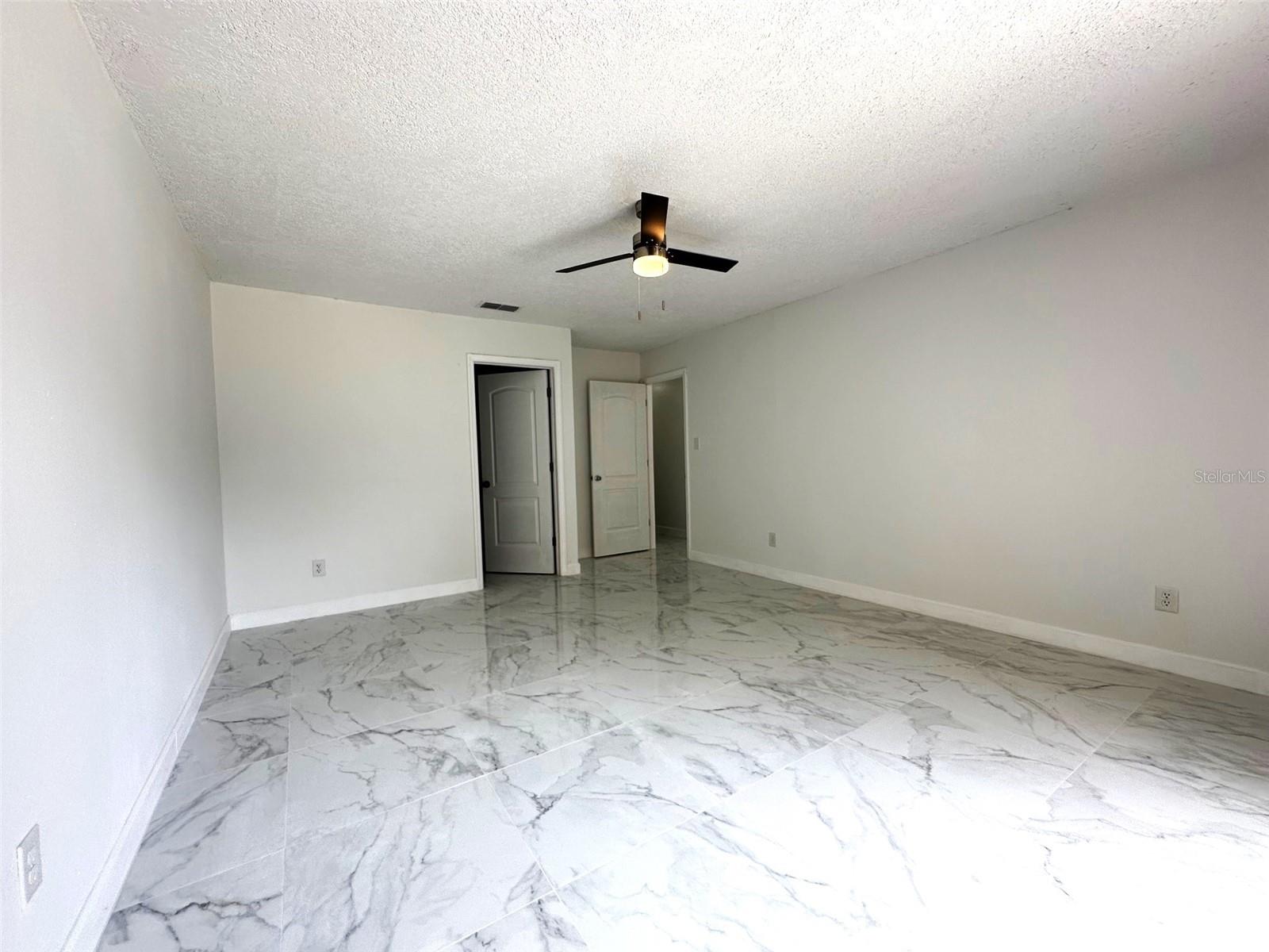 1932 HOUNDSLAKE DR, WINTER PARK, FL, 32792