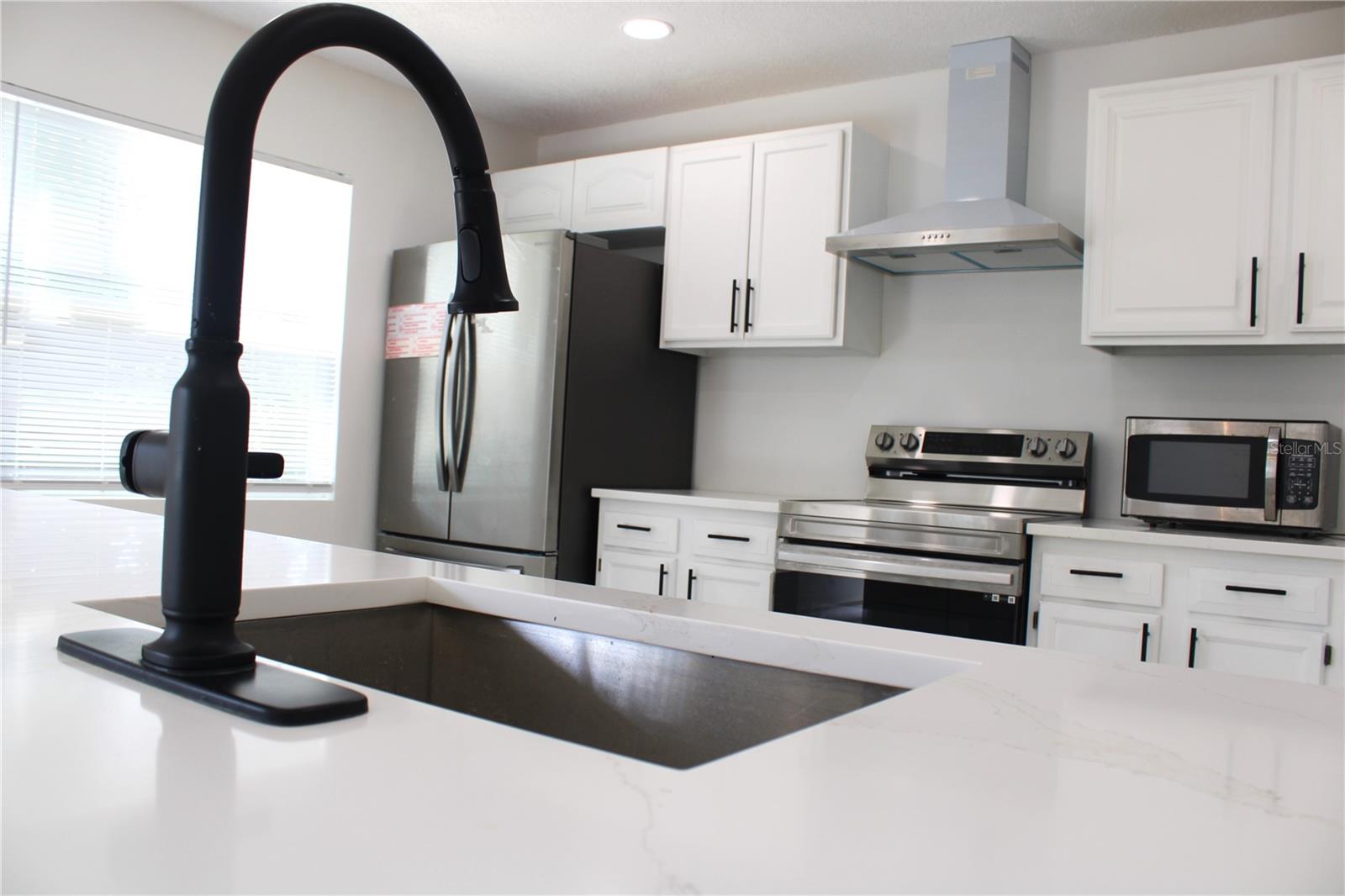 1932 HOUNDSLAKE DR, WINTER PARK, FL, 32792