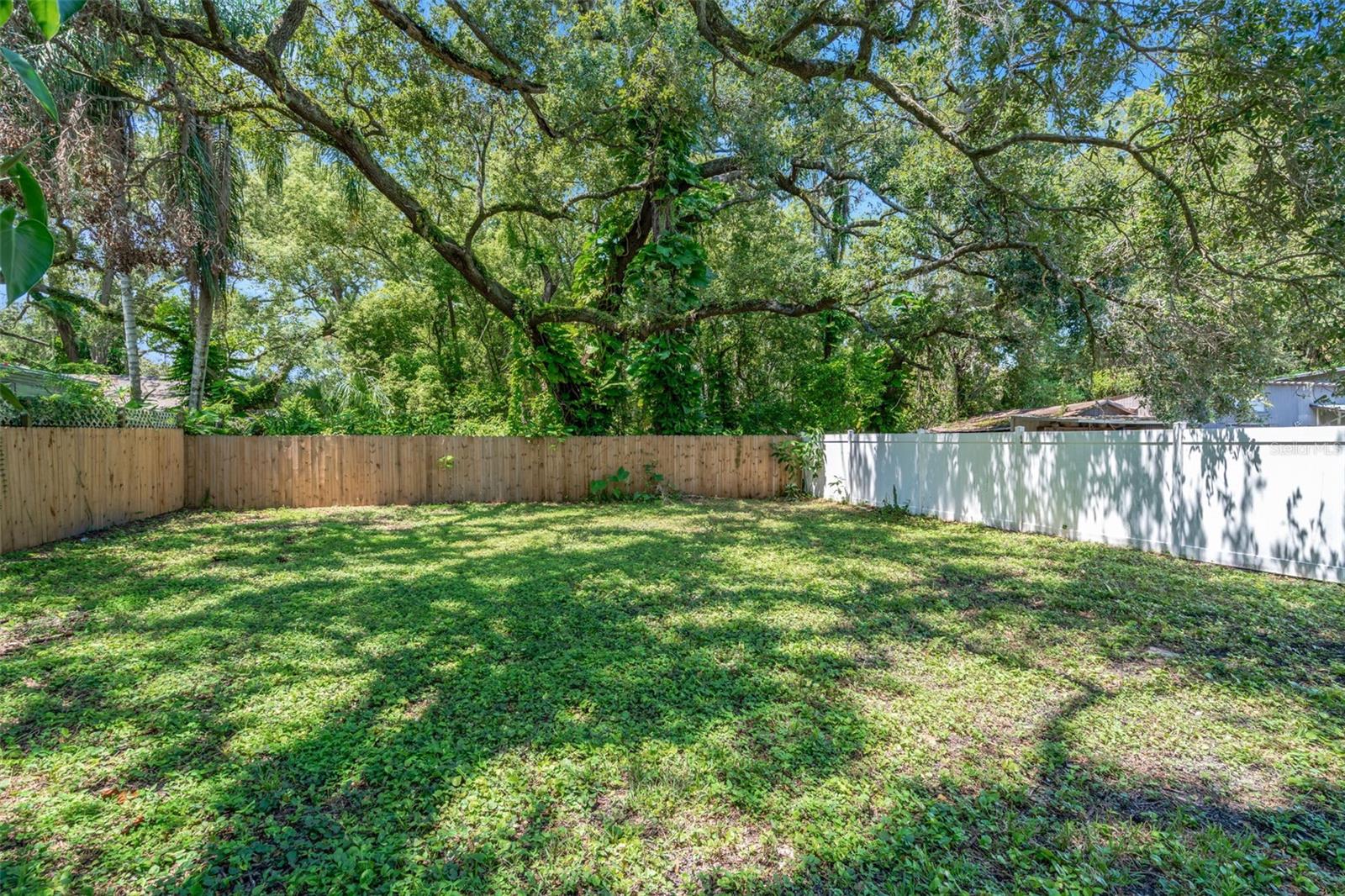 8306 N ORLEANS AVE, TAMPA, FL, 33604