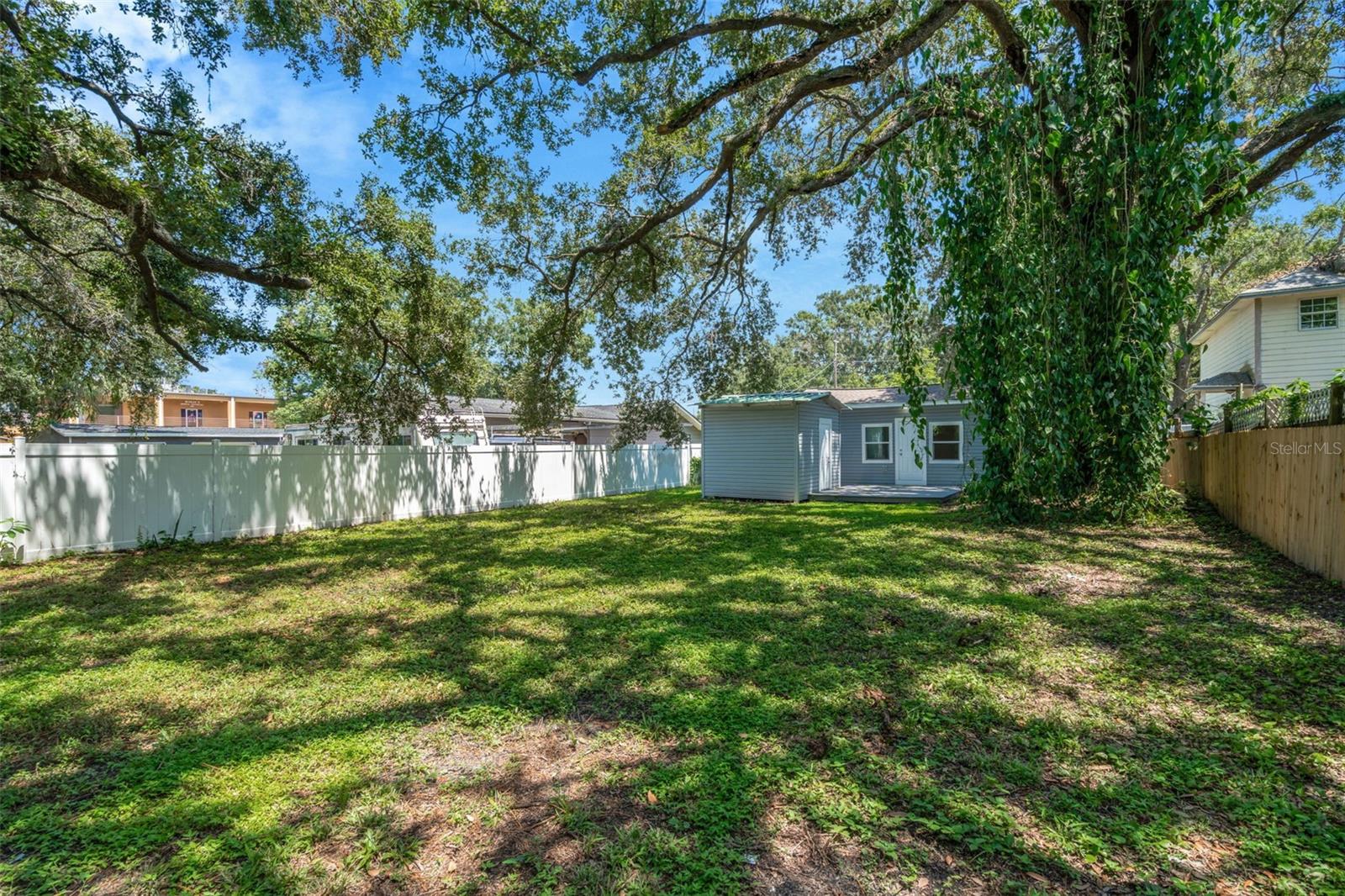 8306 N ORLEANS AVE, TAMPA, FL, 33604