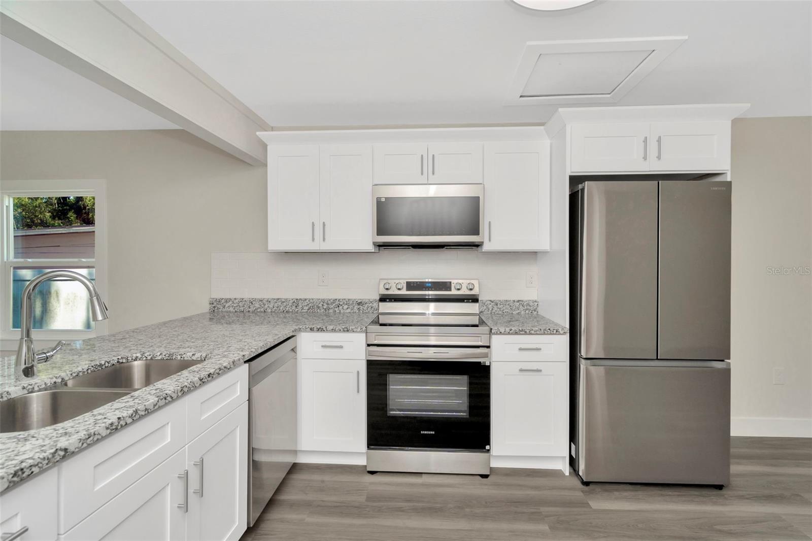 8306 N ORLEANS AVE, TAMPA, FL, 33604