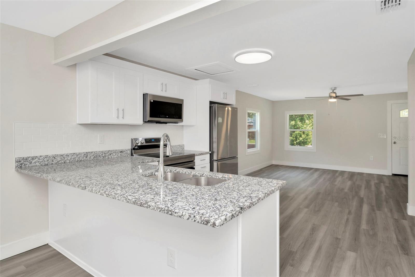 8306 N ORLEANS AVE, TAMPA, FL, 33604