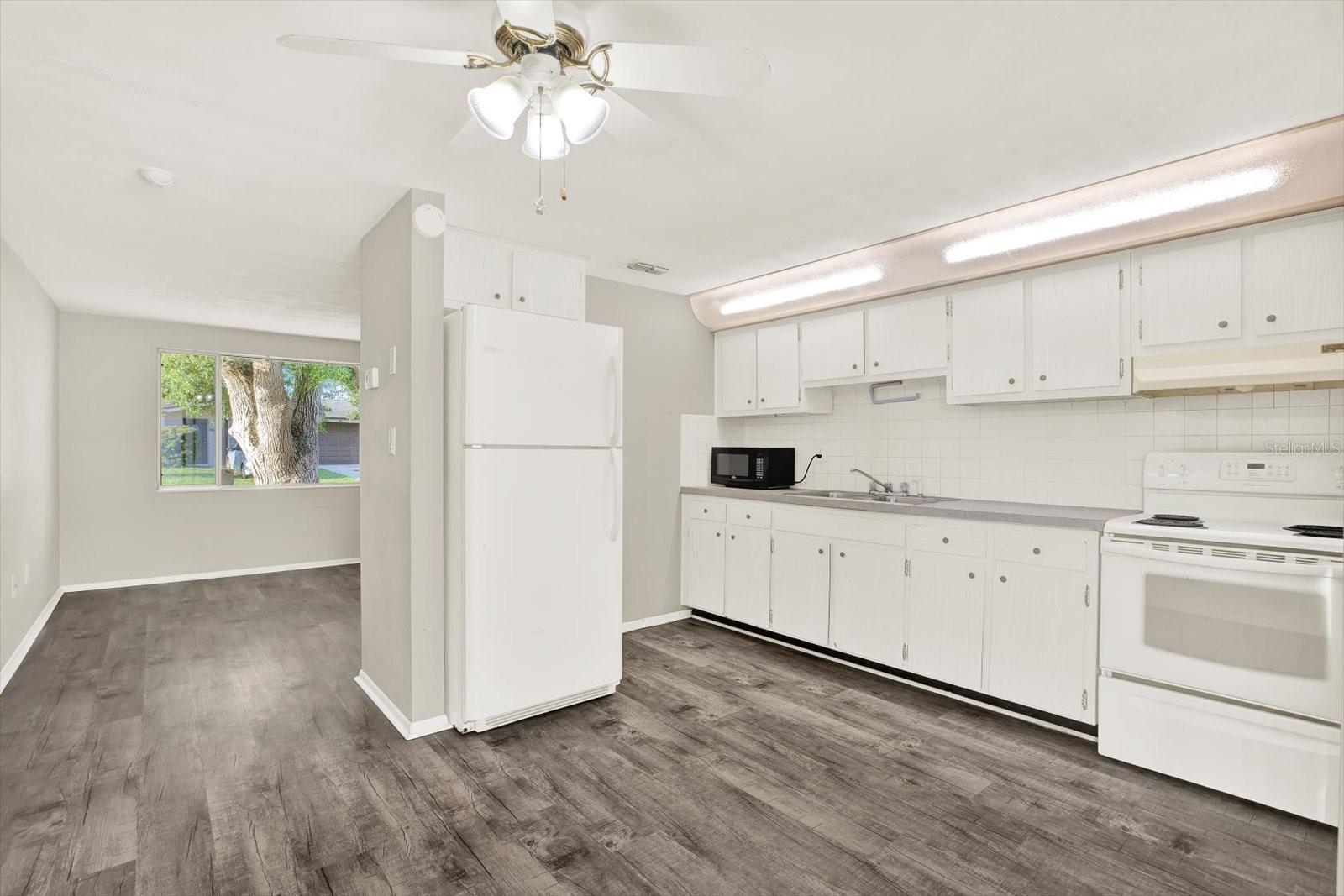 7201 RHINEBECK DR, PORT RICHEY, FL, 34668