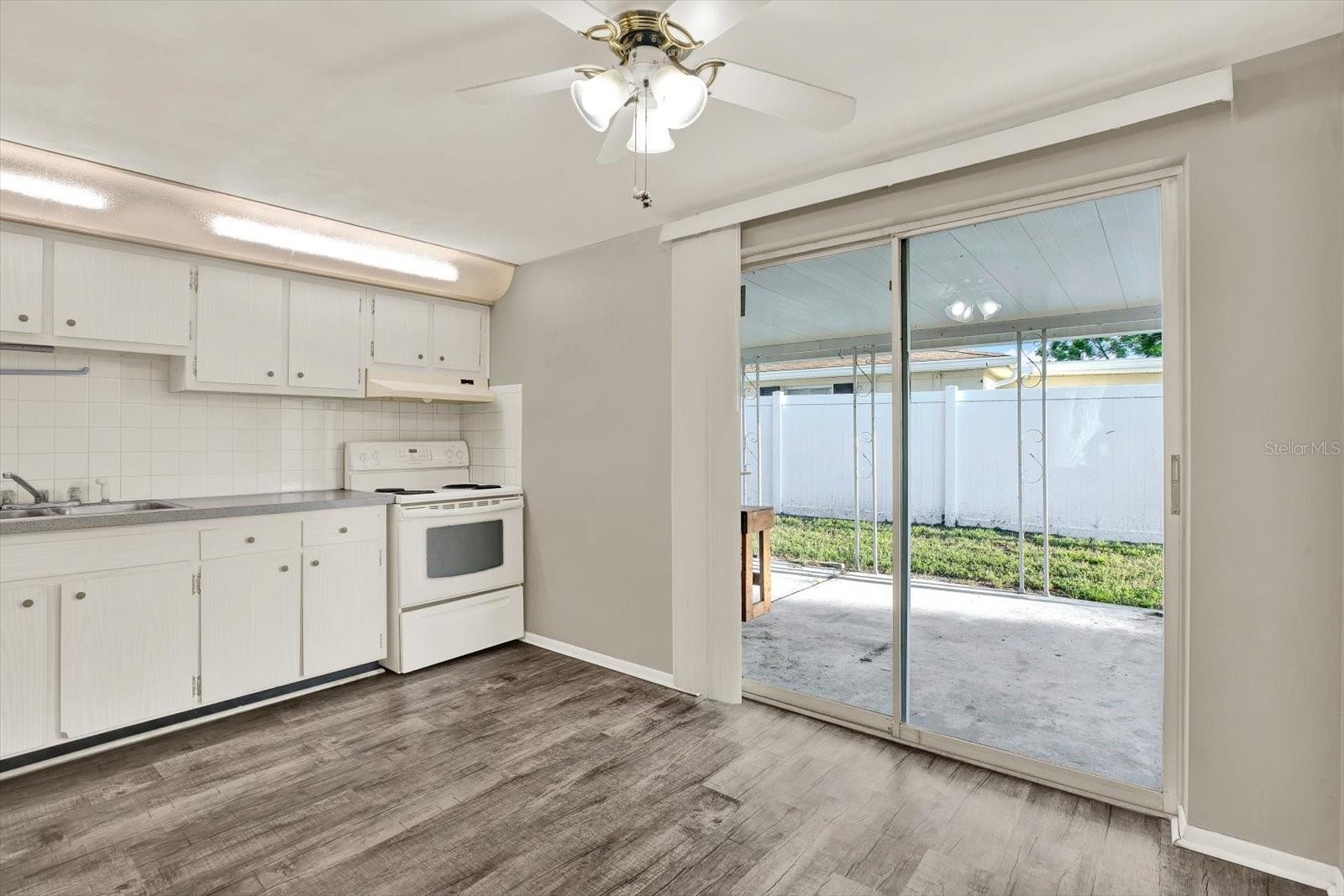 7201 RHINEBECK DR, PORT RICHEY, FL, 34668