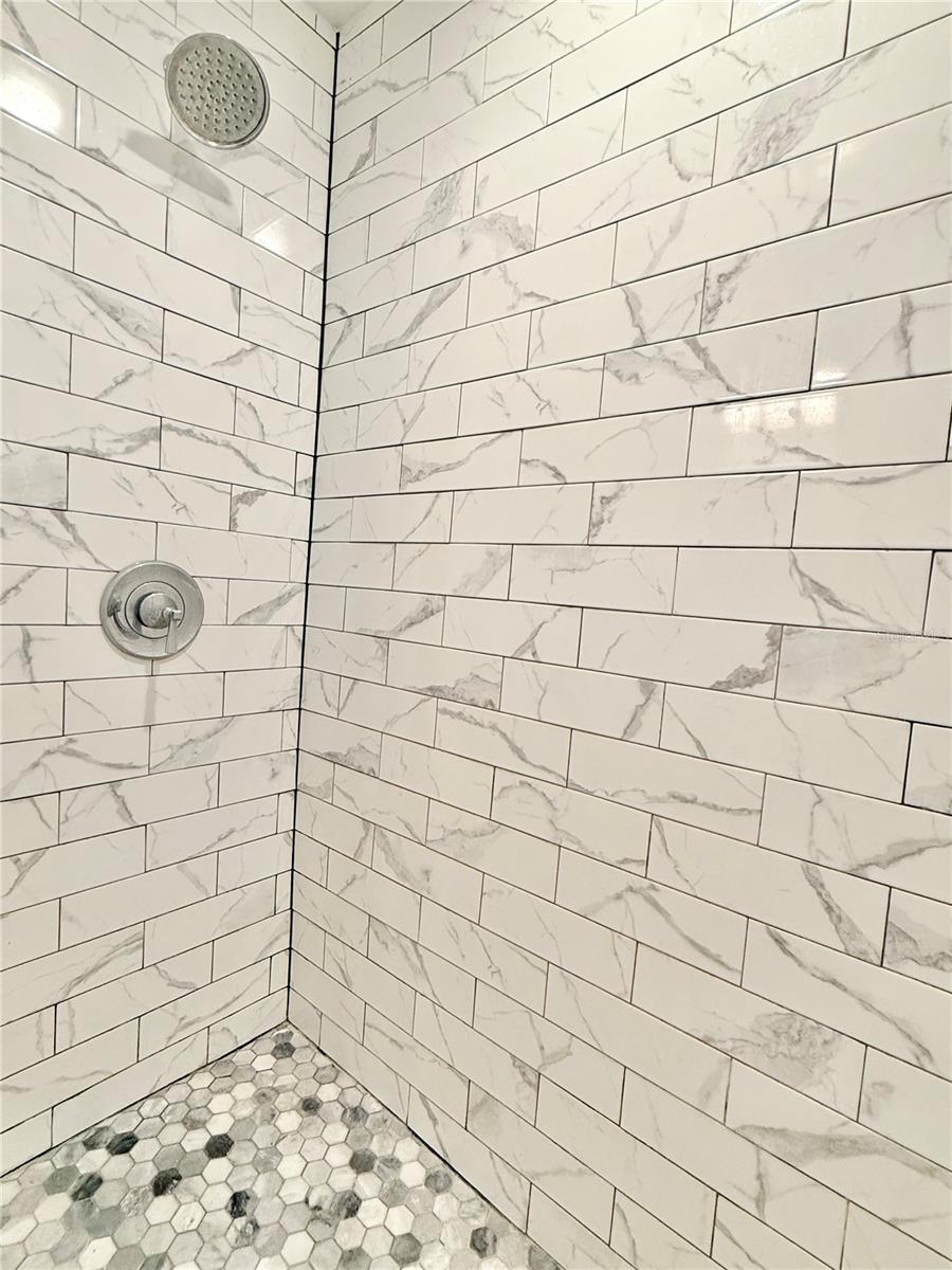 729 E GROVE PL, DELAND, FL, 32724