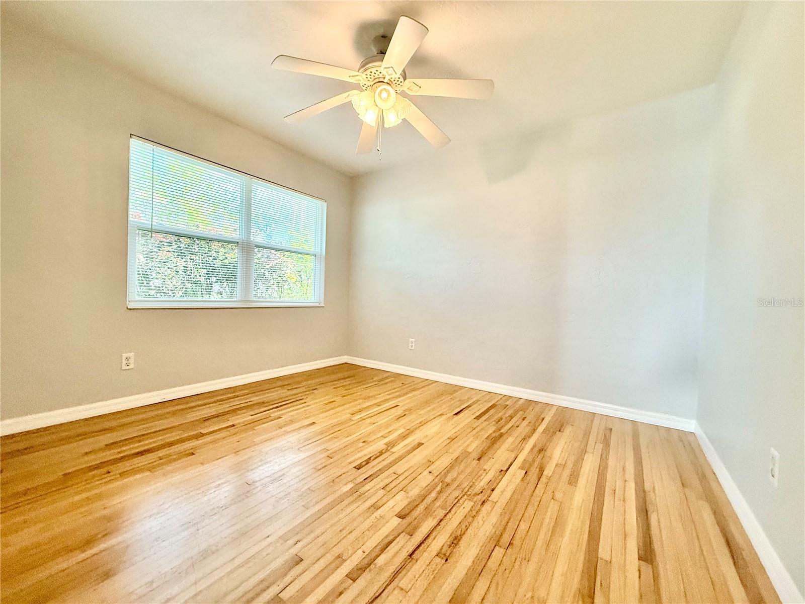 729 E GROVE PL, DELAND, FL, 32724