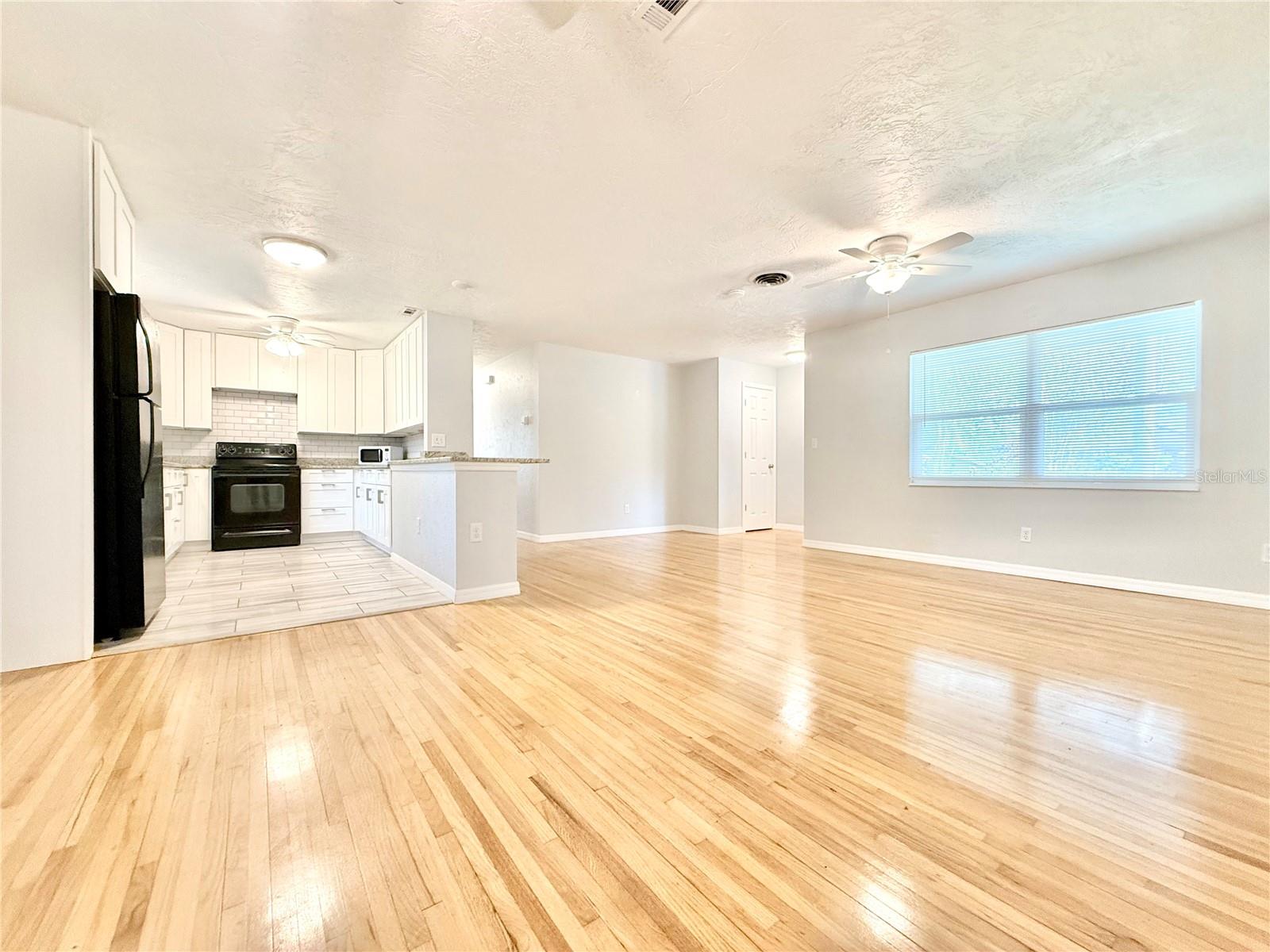 729 E GROVE PL, DELAND, FL, 32724