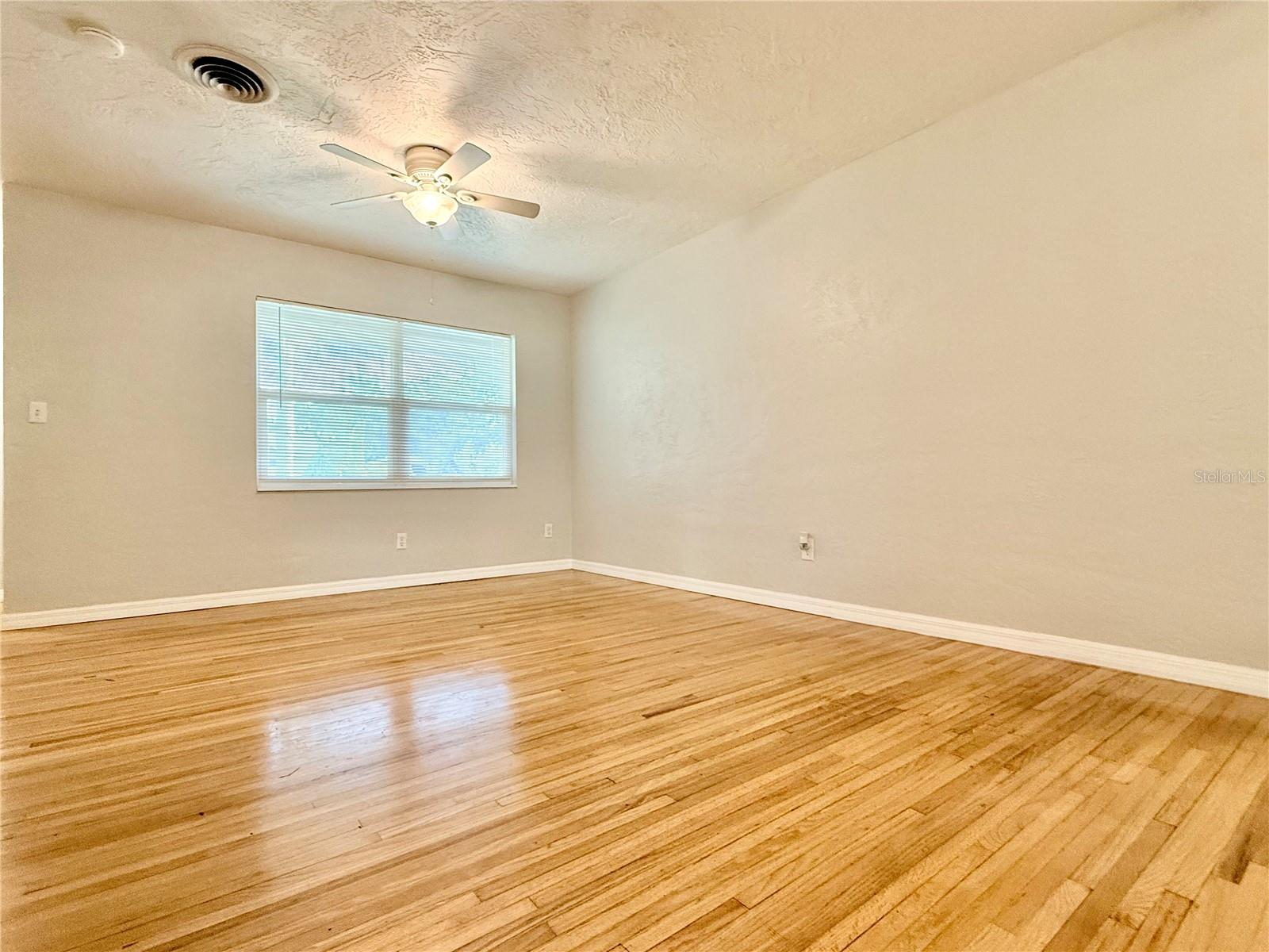 729 E GROVE PL, DELAND, FL, 32724