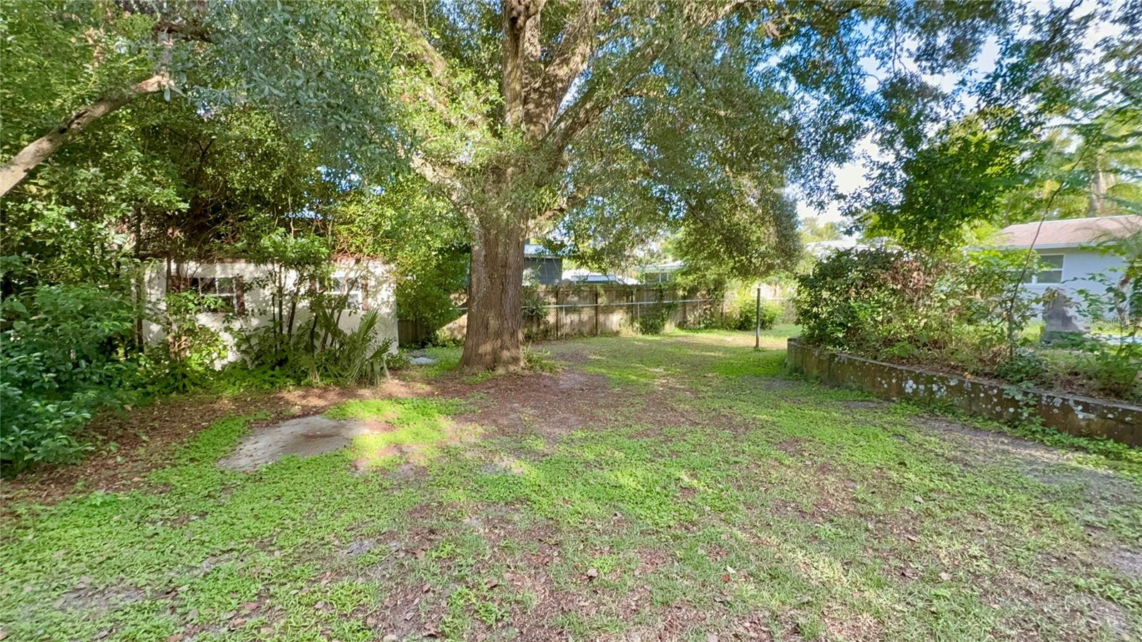 729 E GROVE PL, DELAND, FL, 32724