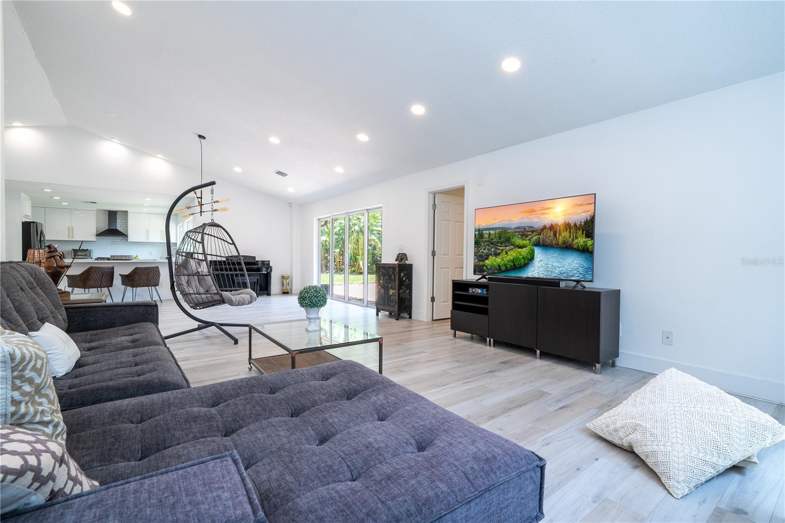 7902 S MARBELLA CT, ORLANDO, FL, 32836