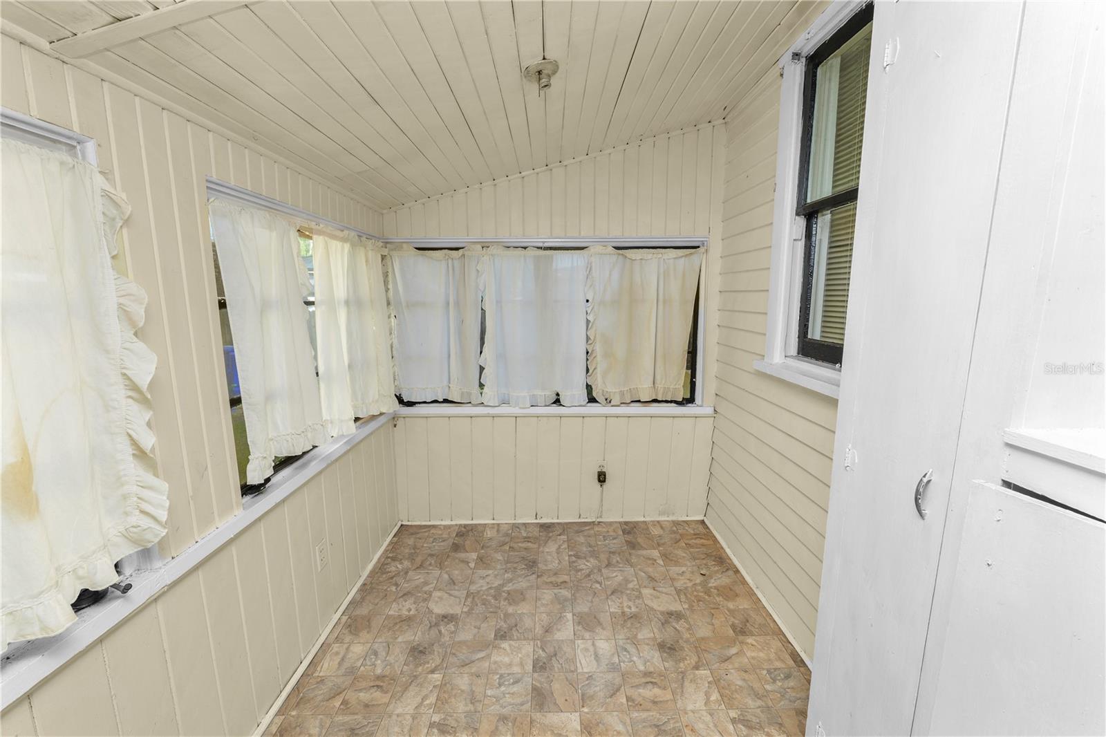 817 SOUTH BLVD, LAKELAND, FL, 33801