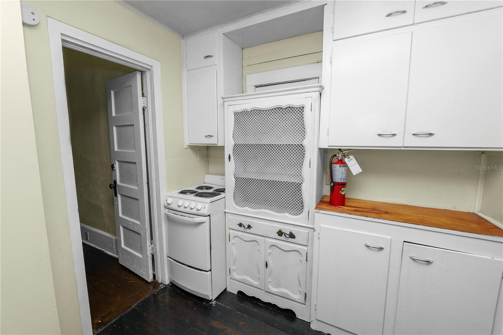 817 SOUTH BLVD, LAKELAND, FL, 33801