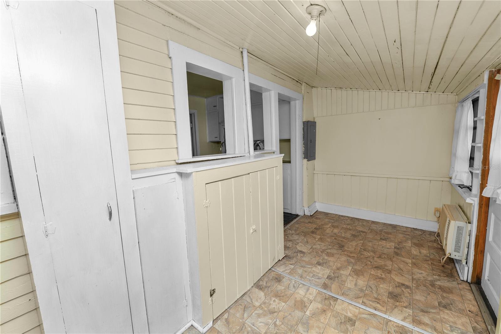 817 SOUTH BLVD, LAKELAND, FL, 33801