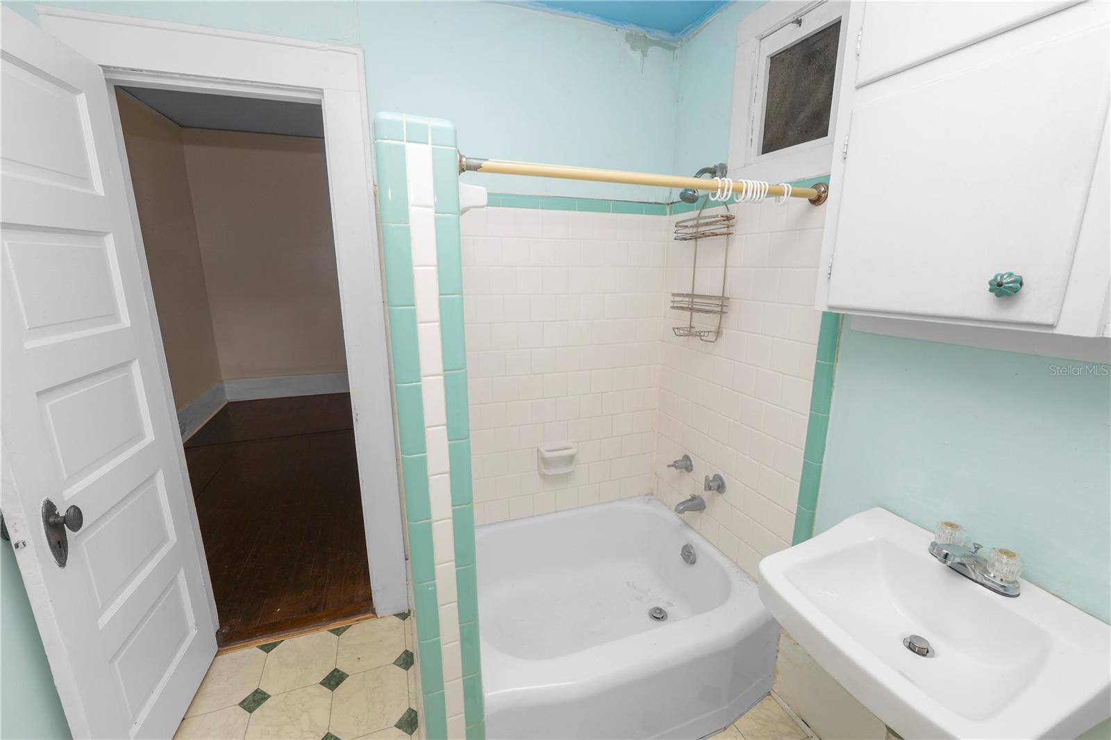 817 SOUTH BLVD, LAKELAND, FL, 33801