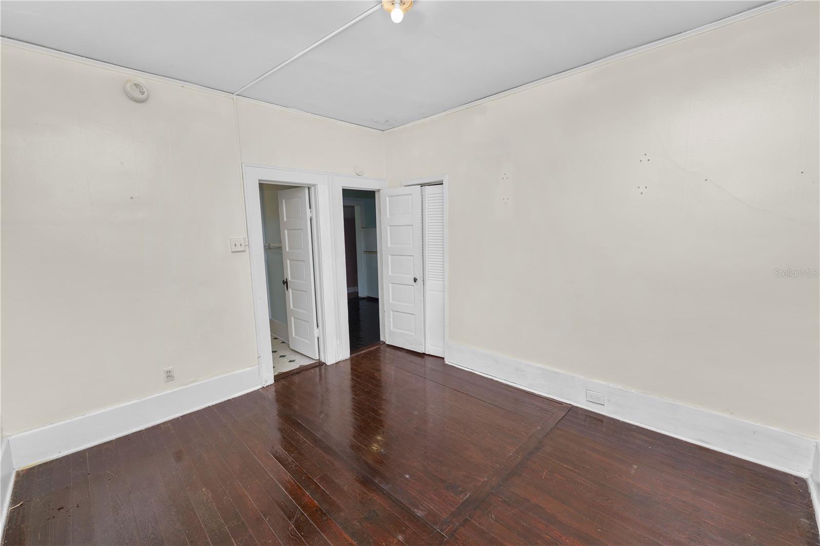 817 SOUTH BLVD, LAKELAND, FL, 33801