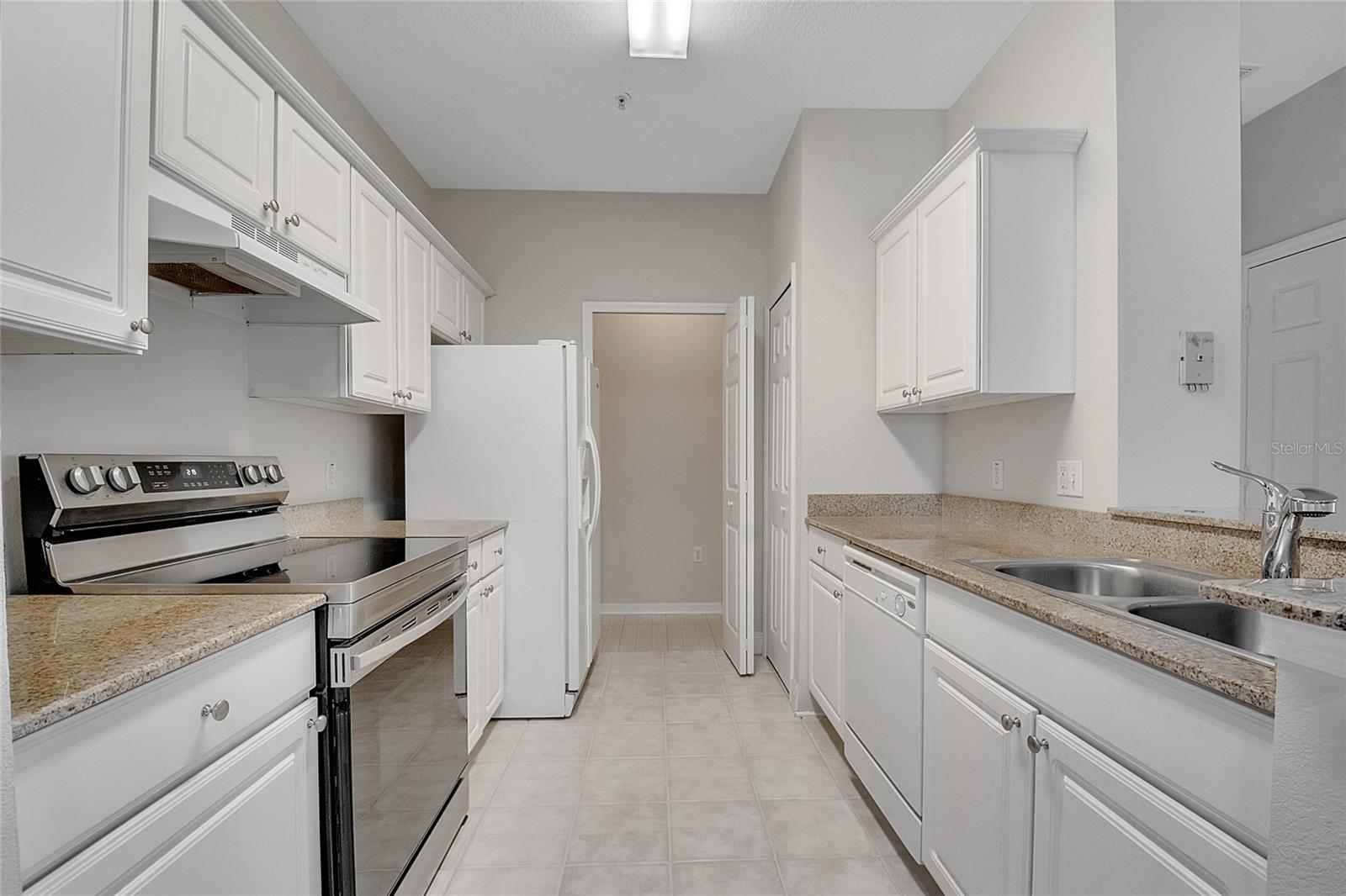 130 SOUTHERN PECAN CIR #108, WINTER GARDEN, FL, 34787