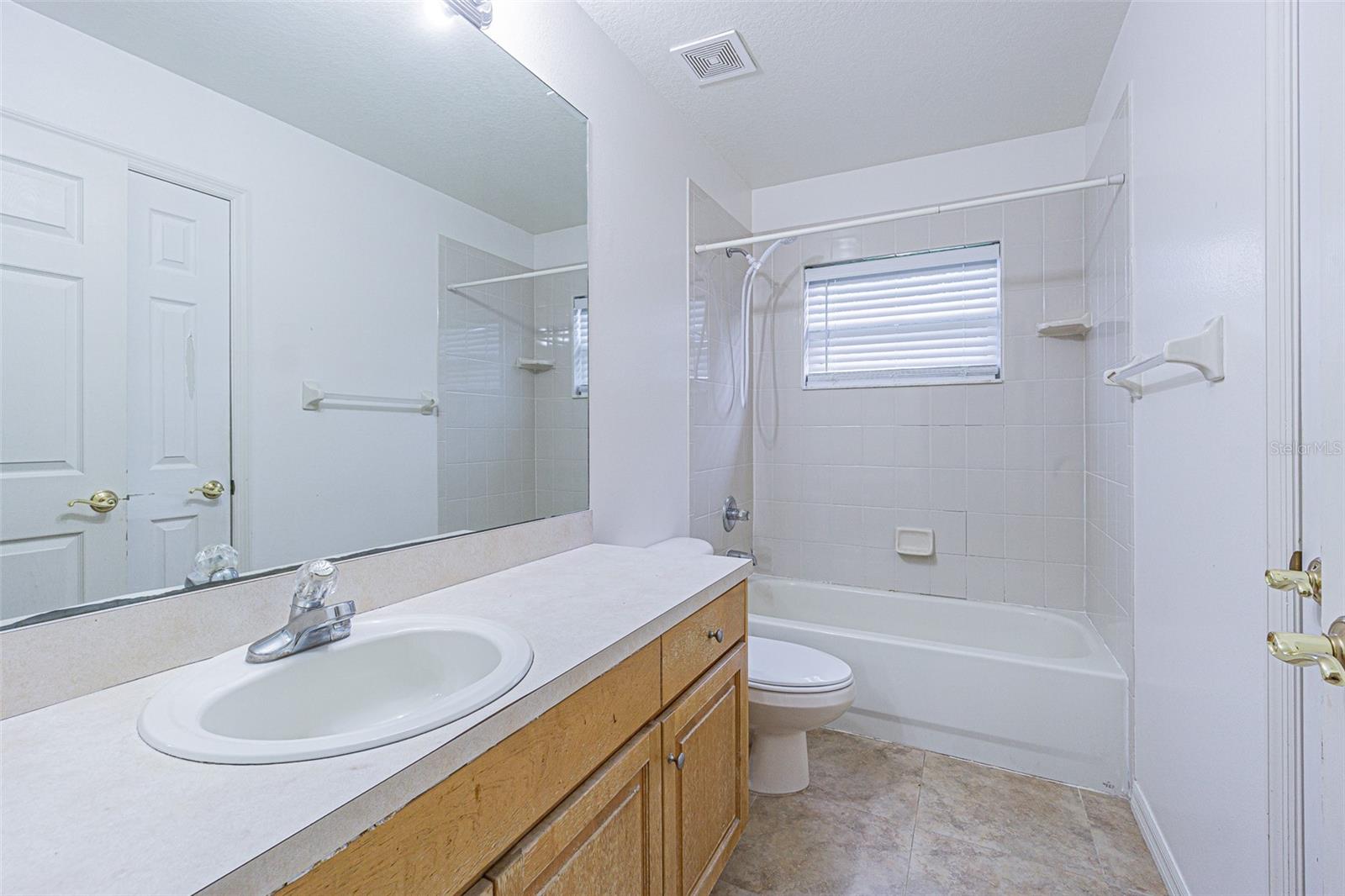 18024 ARBOR CREST DR, TAMPA, FL, 33647