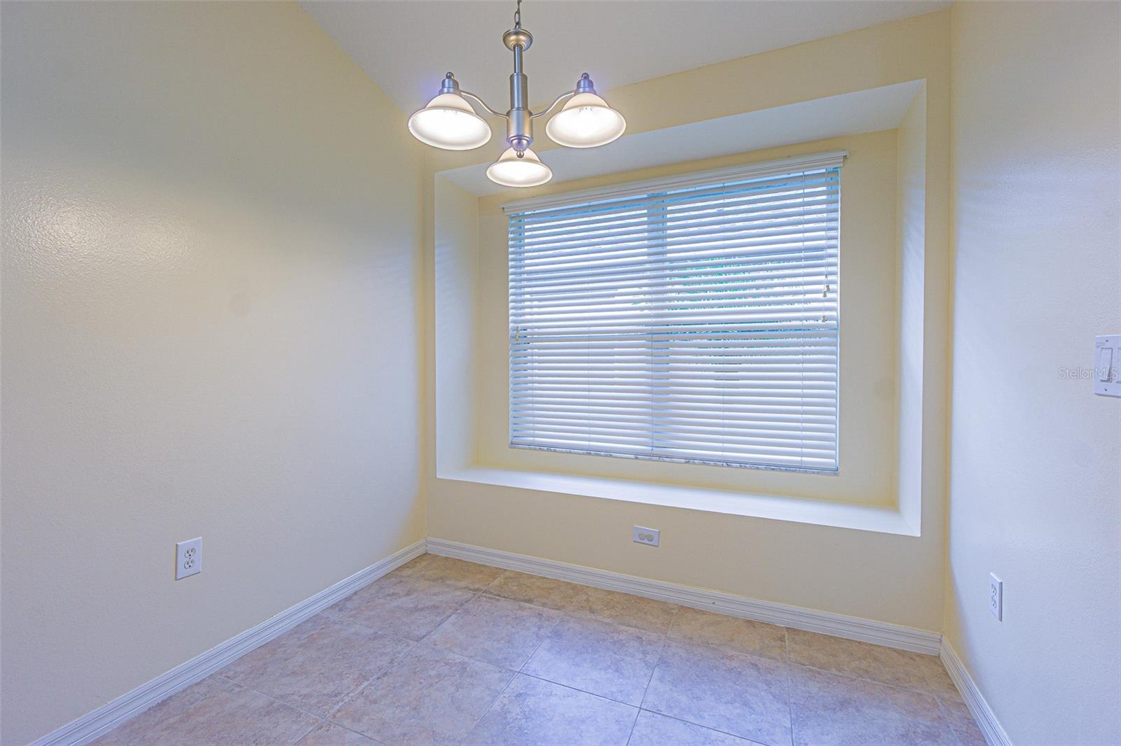 18024 ARBOR CREST DR, TAMPA, FL, 33647