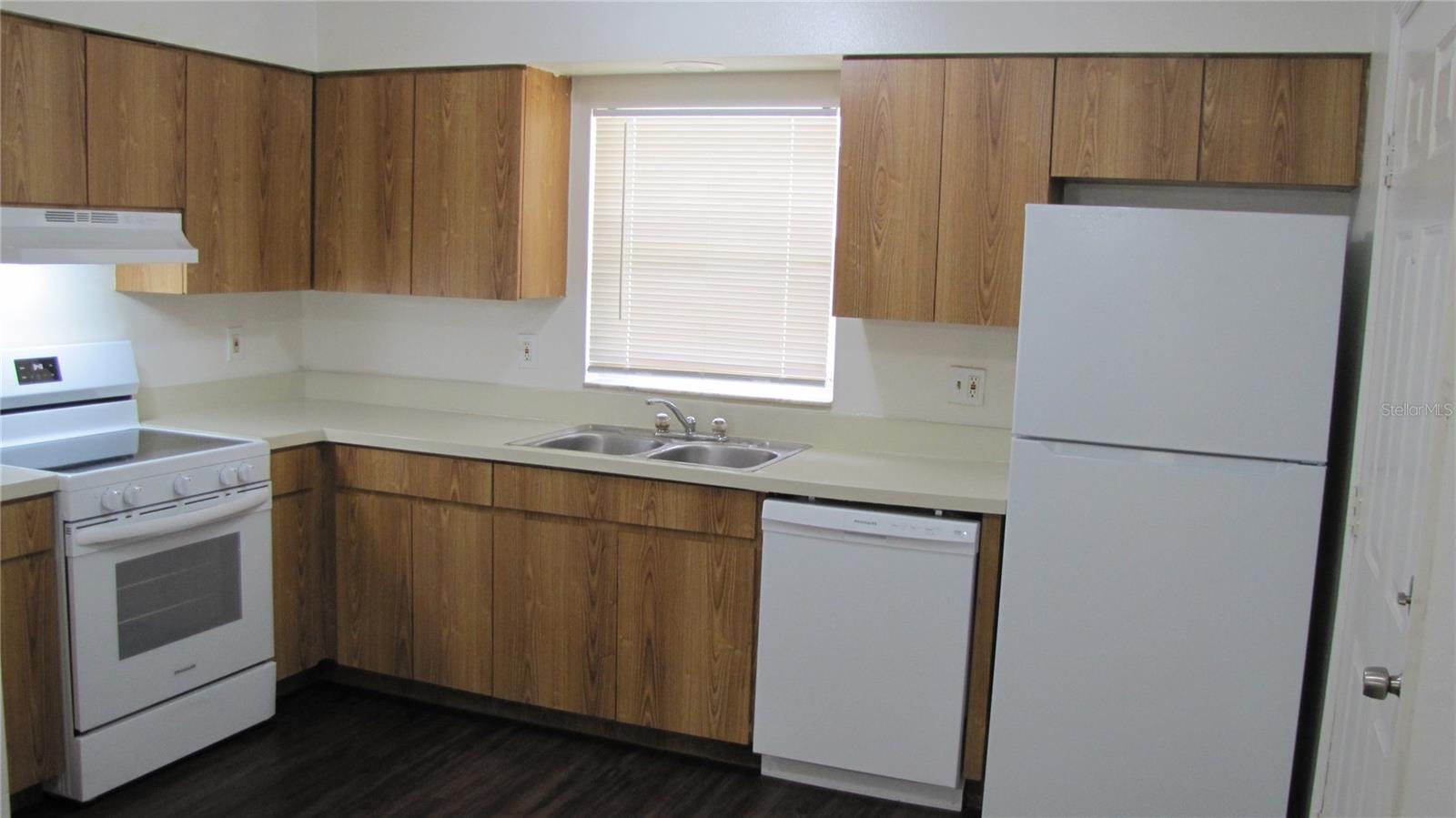 3601 N TEMPLE ST #B, TAMPA, FL, 33619