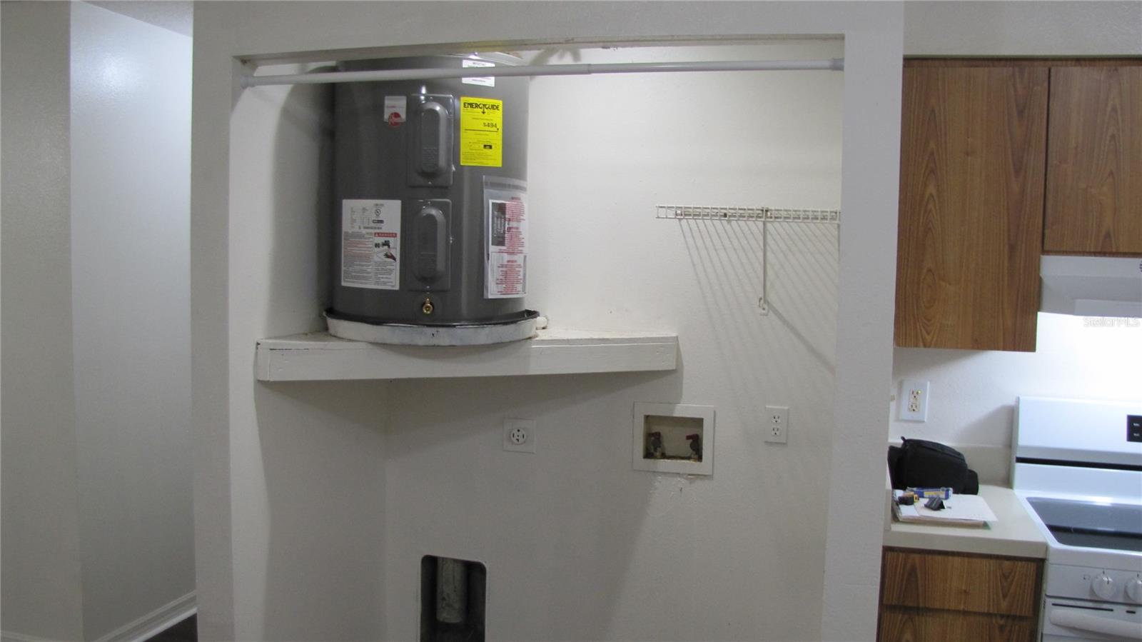 3601 N TEMPLE ST #B, TAMPA, FL, 33619