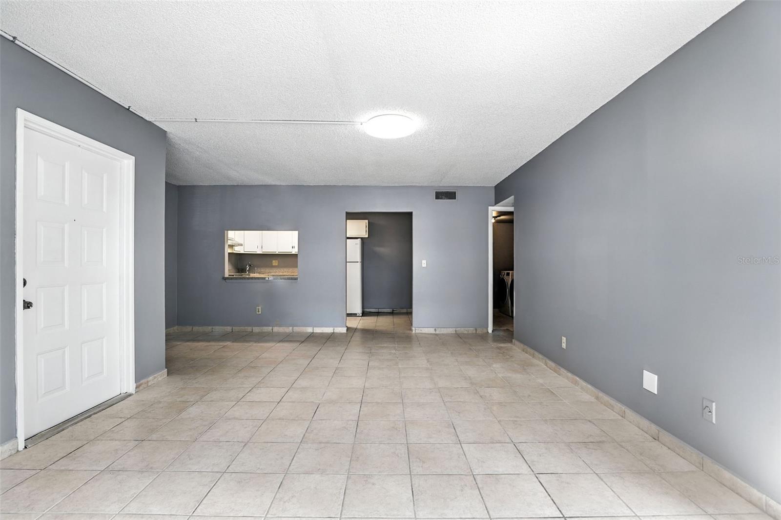 8201 SUN SPRING CIR #B1, ORLANDO, FL, 32825