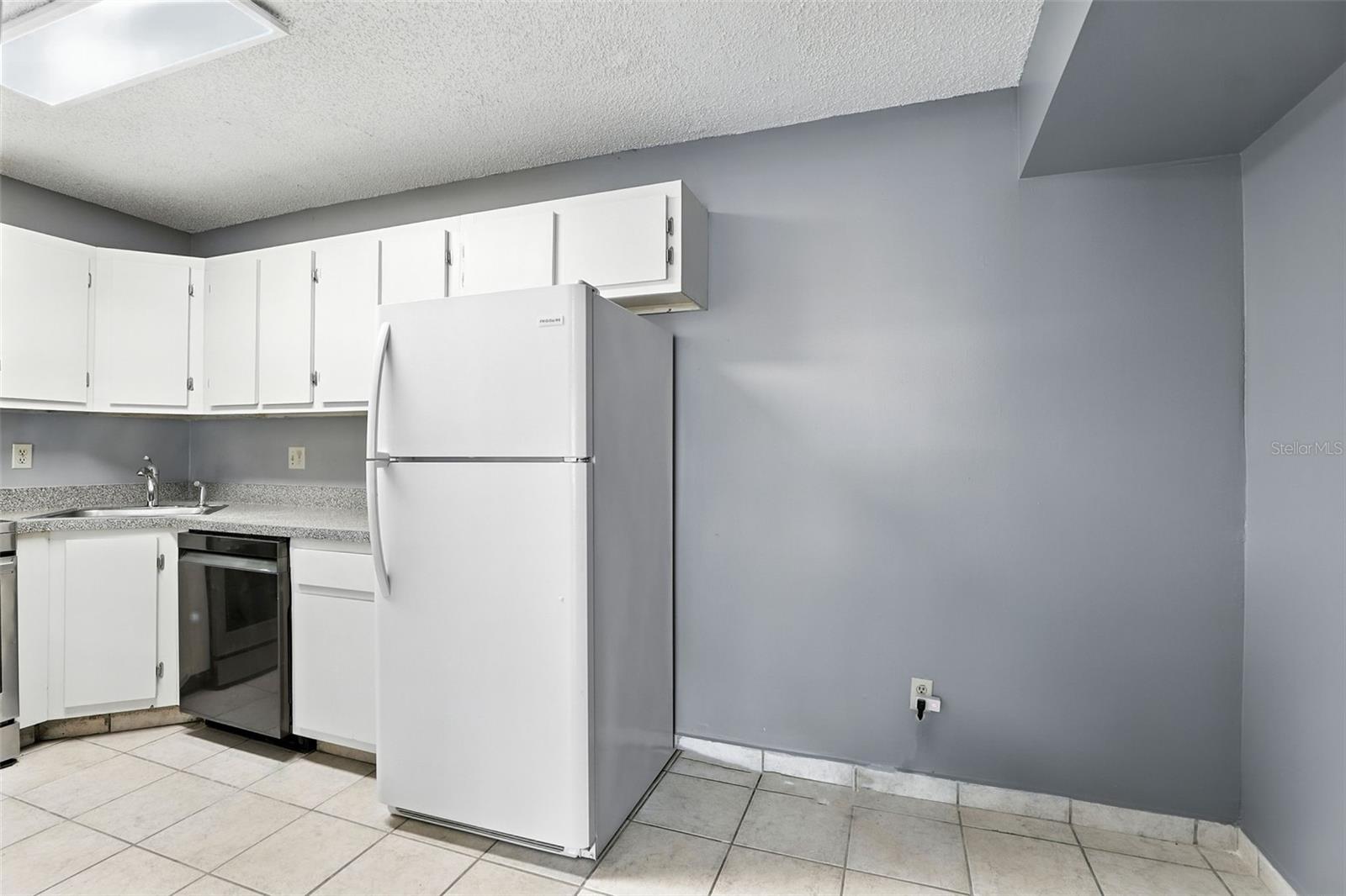 8201 SUN SPRING CIR #B1, ORLANDO, FL, 32825