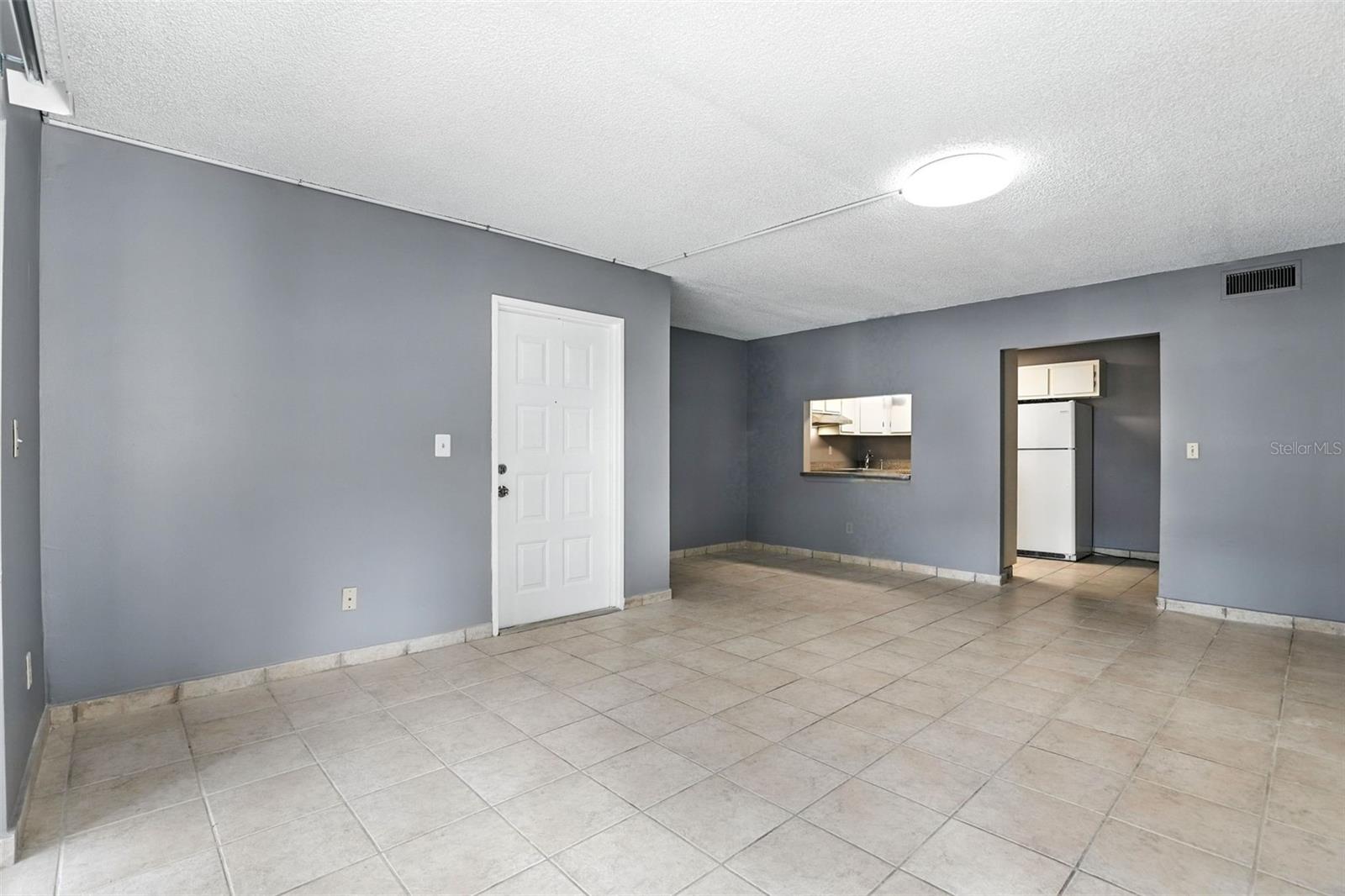 8201 SUN SPRING CIR #B1, ORLANDO, FL, 32825