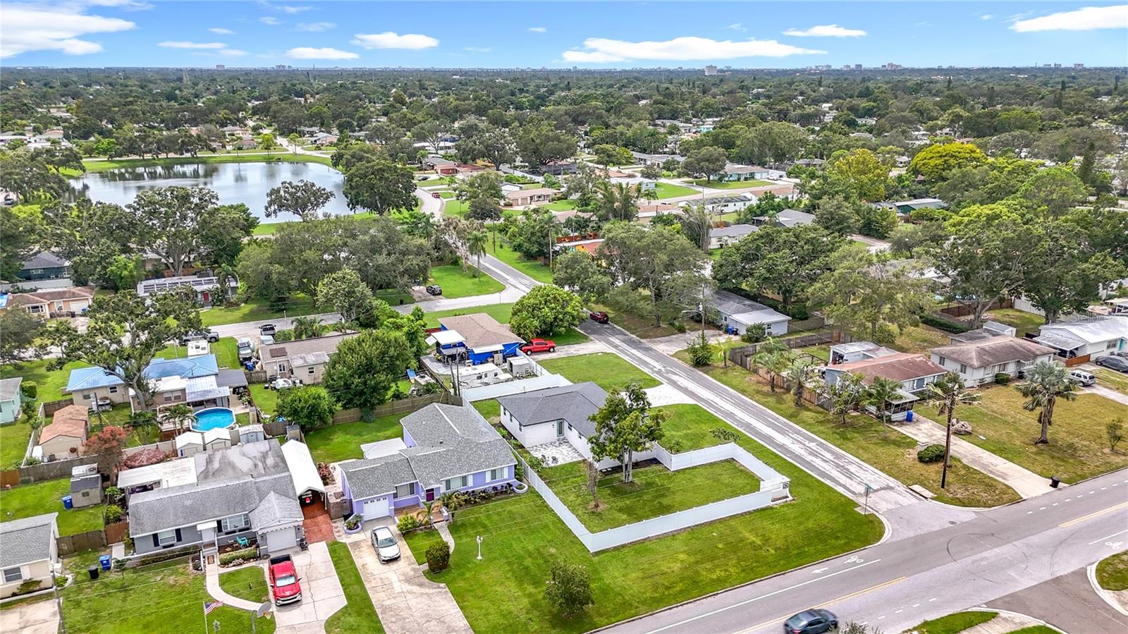 2999 LESLEE LAKE DR N, ST PETERSBURG, FL, 33713