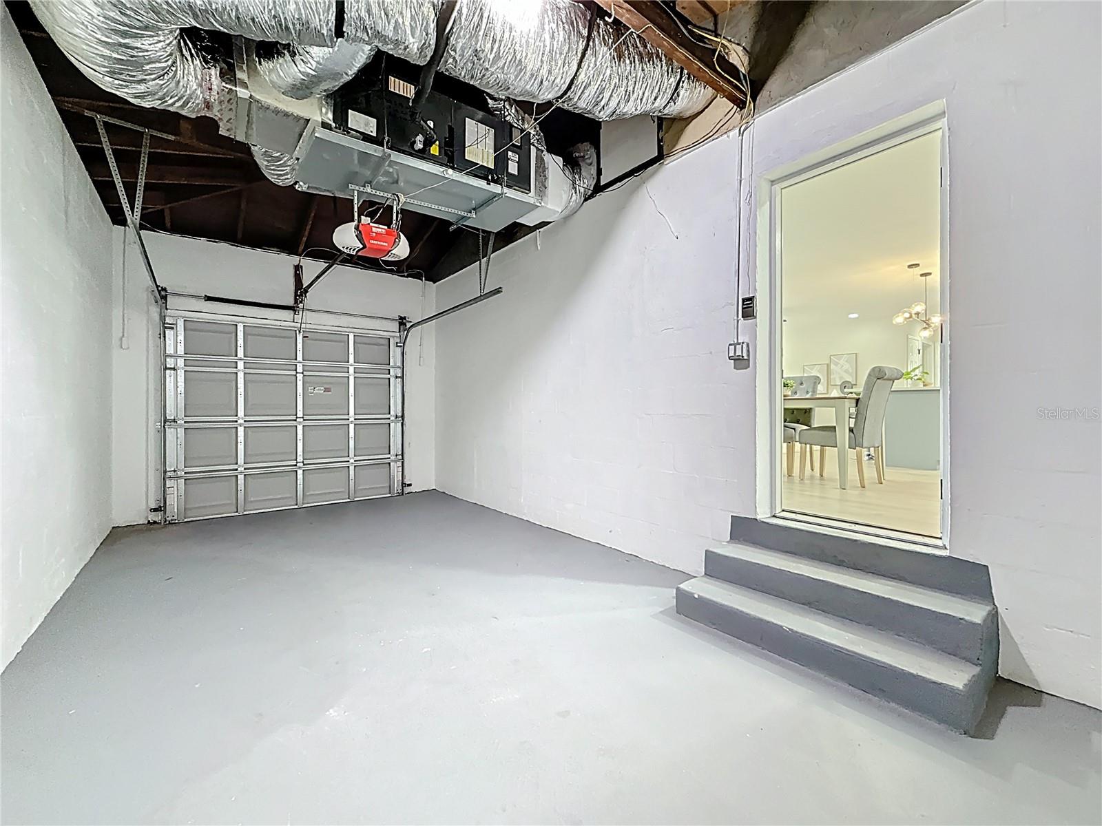 2999 LESLEE LAKE DR N, ST PETERSBURG, FL, 33713