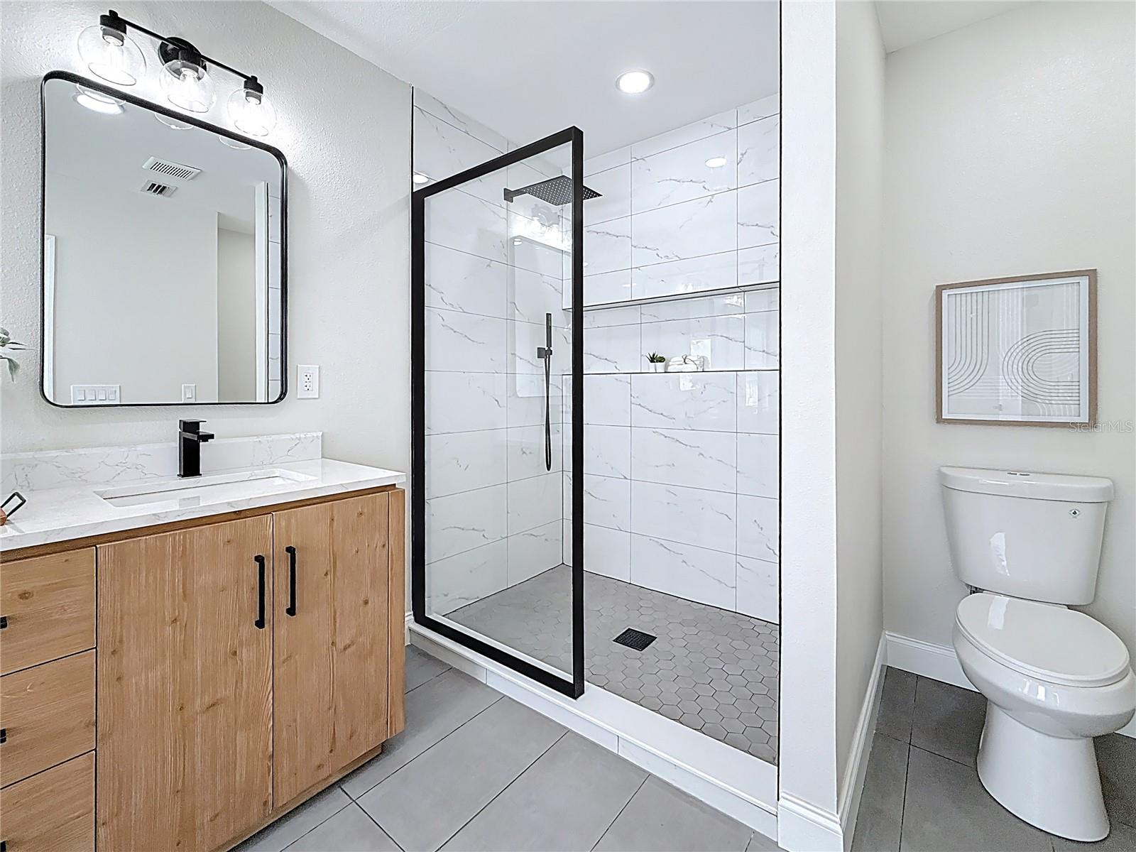 2999 LESLEE LAKE DR N, ST PETERSBURG, FL, 33713