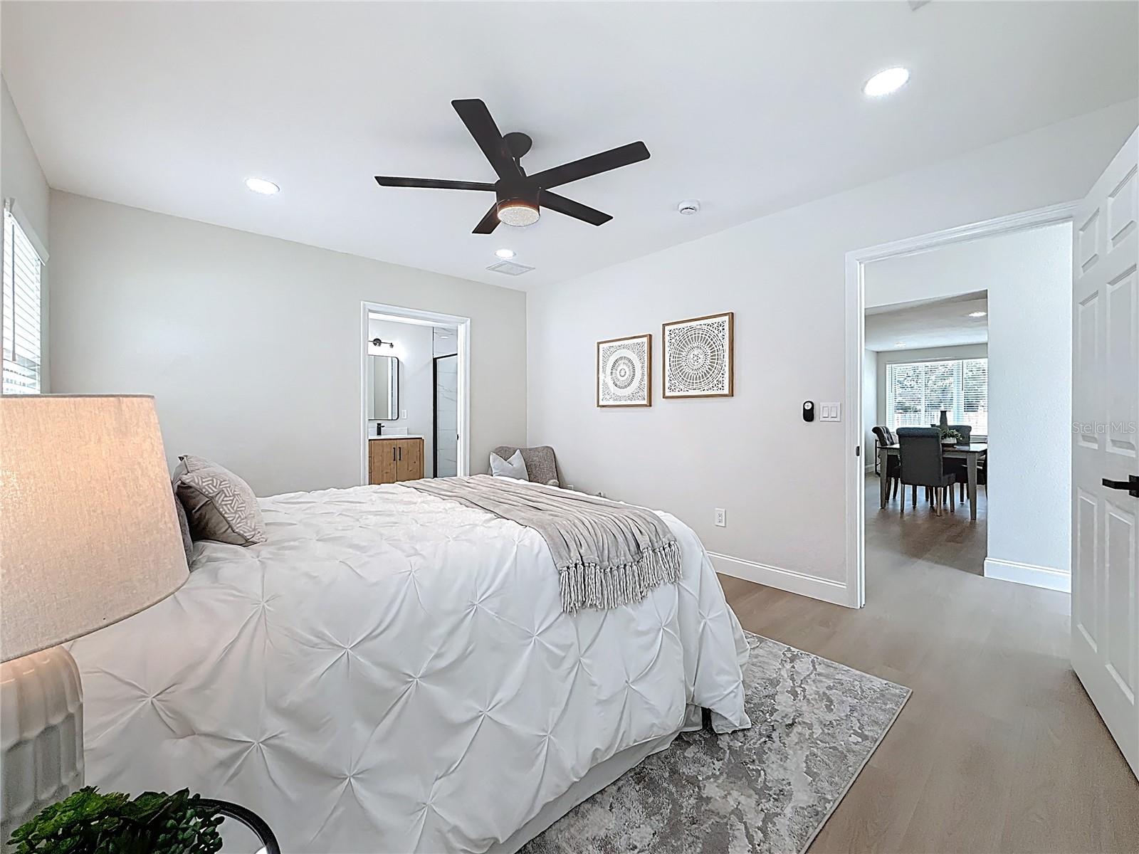 2999 LESLEE LAKE DR N, ST PETERSBURG, FL, 33713