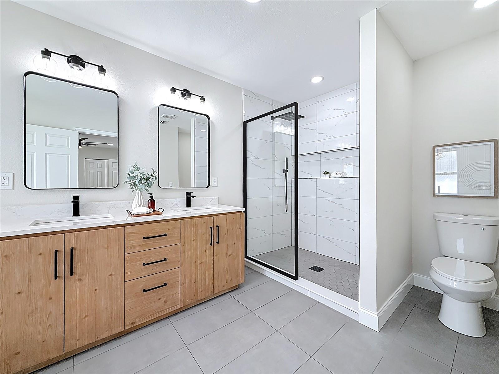 2999 LESLEE LAKE DR N, ST PETERSBURG, FL, 33713