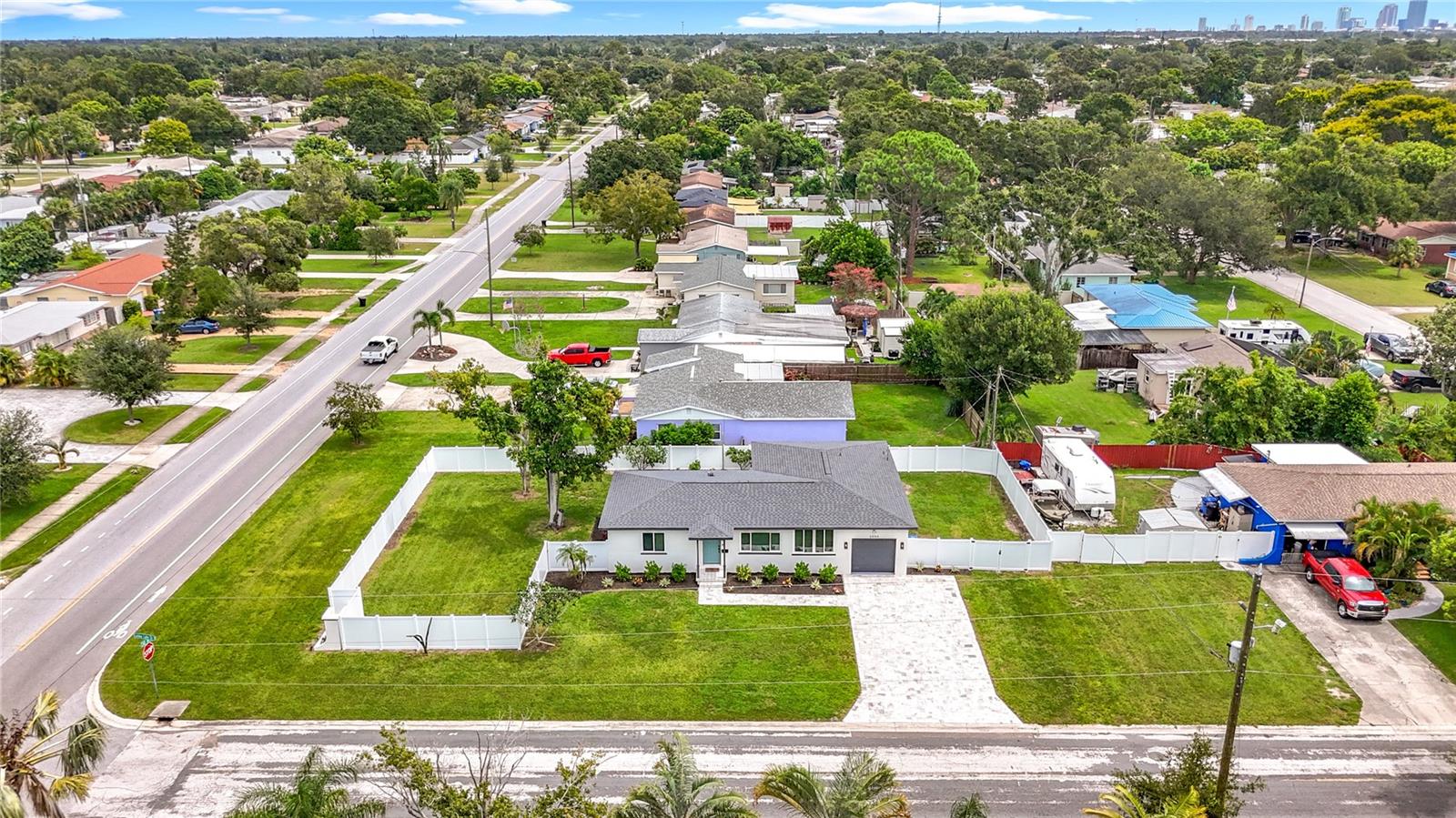 2999 LESLEE LAKE DR N, ST PETERSBURG, FL, 33713