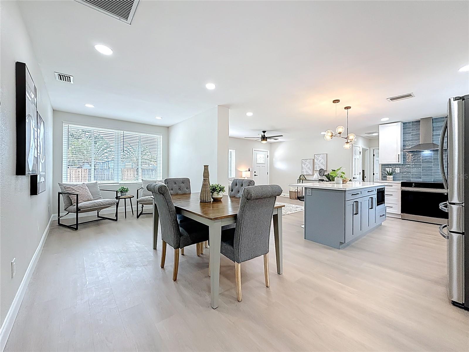 2999 LESLEE LAKE DR N, ST PETERSBURG, FL, 33713