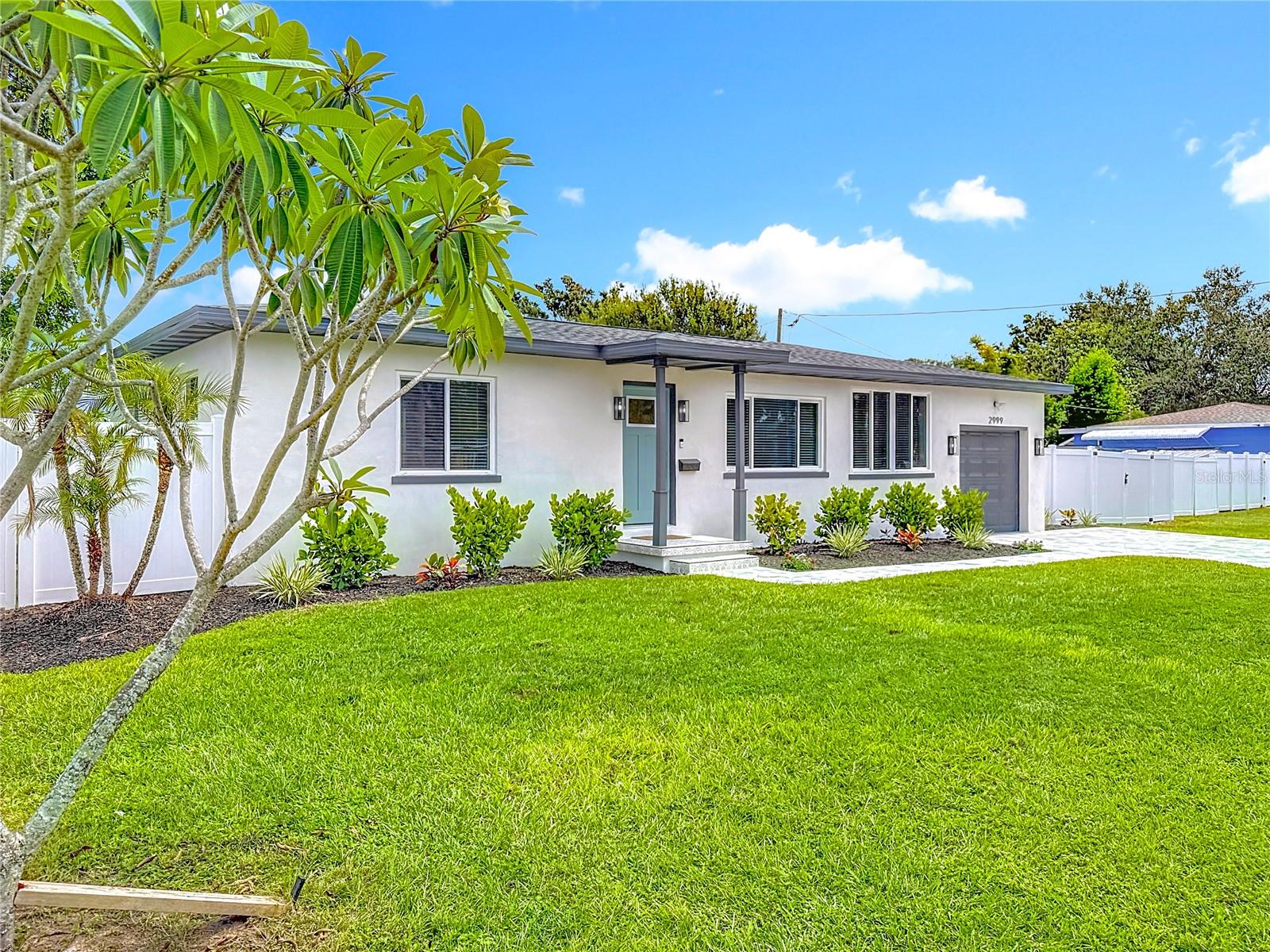 2999 LESLEE LAKE DR N, ST PETERSBURG, FL, 33713